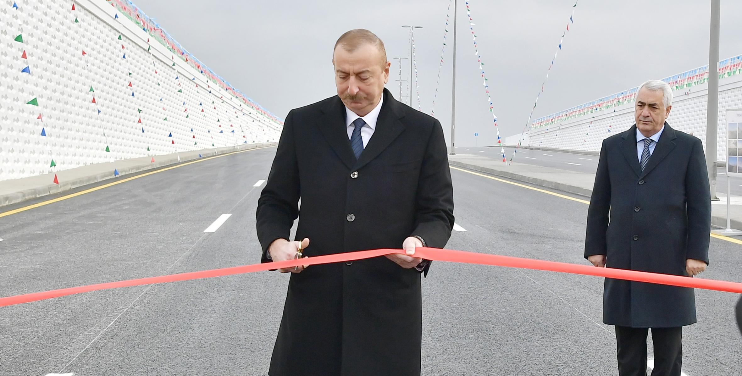 İlham Əliyev Pirşağıda avtomobil tunelinin açılışında iştirak edib