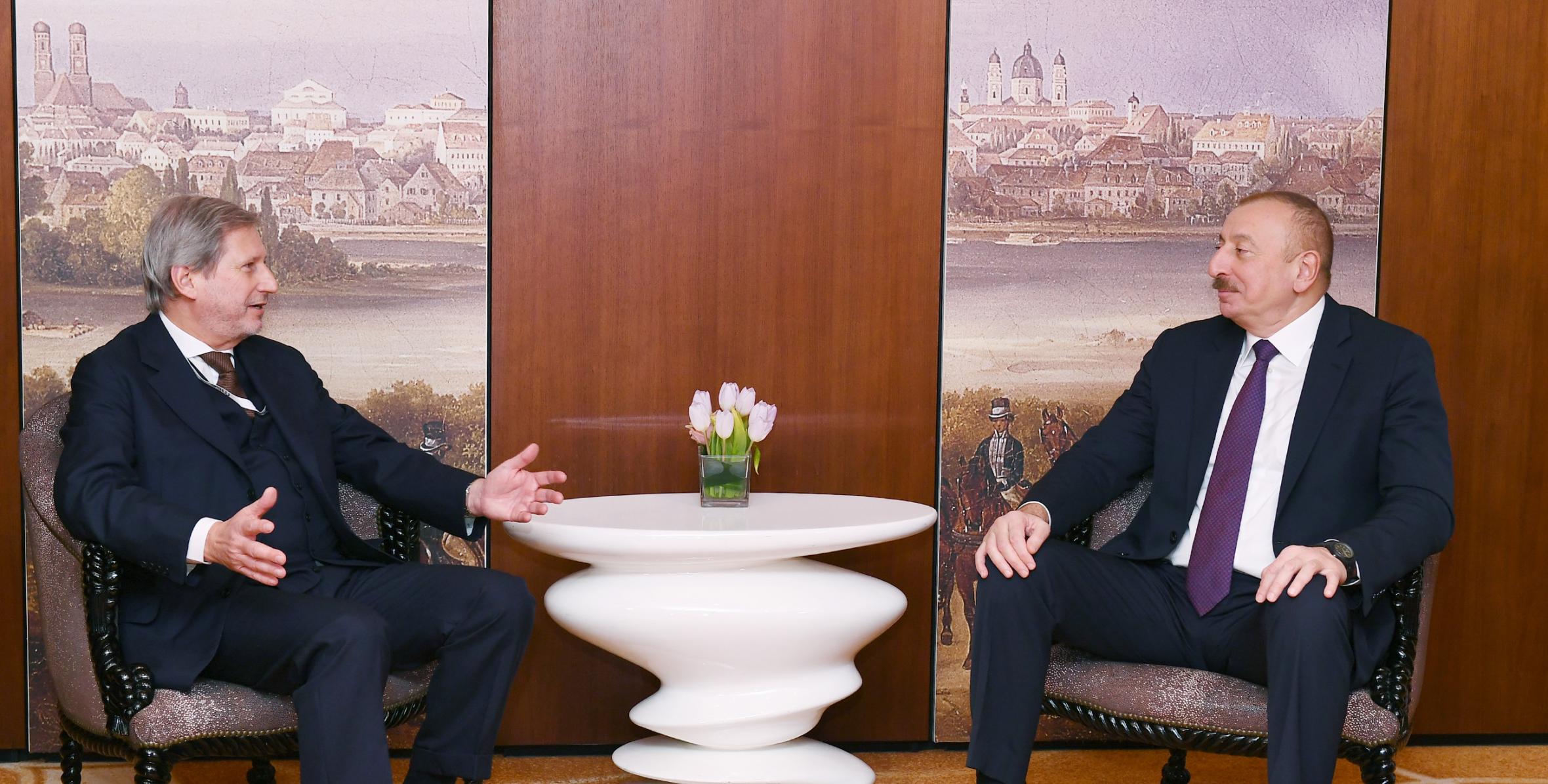 Ilham Aliyev met with European Union Commissioner in Munich