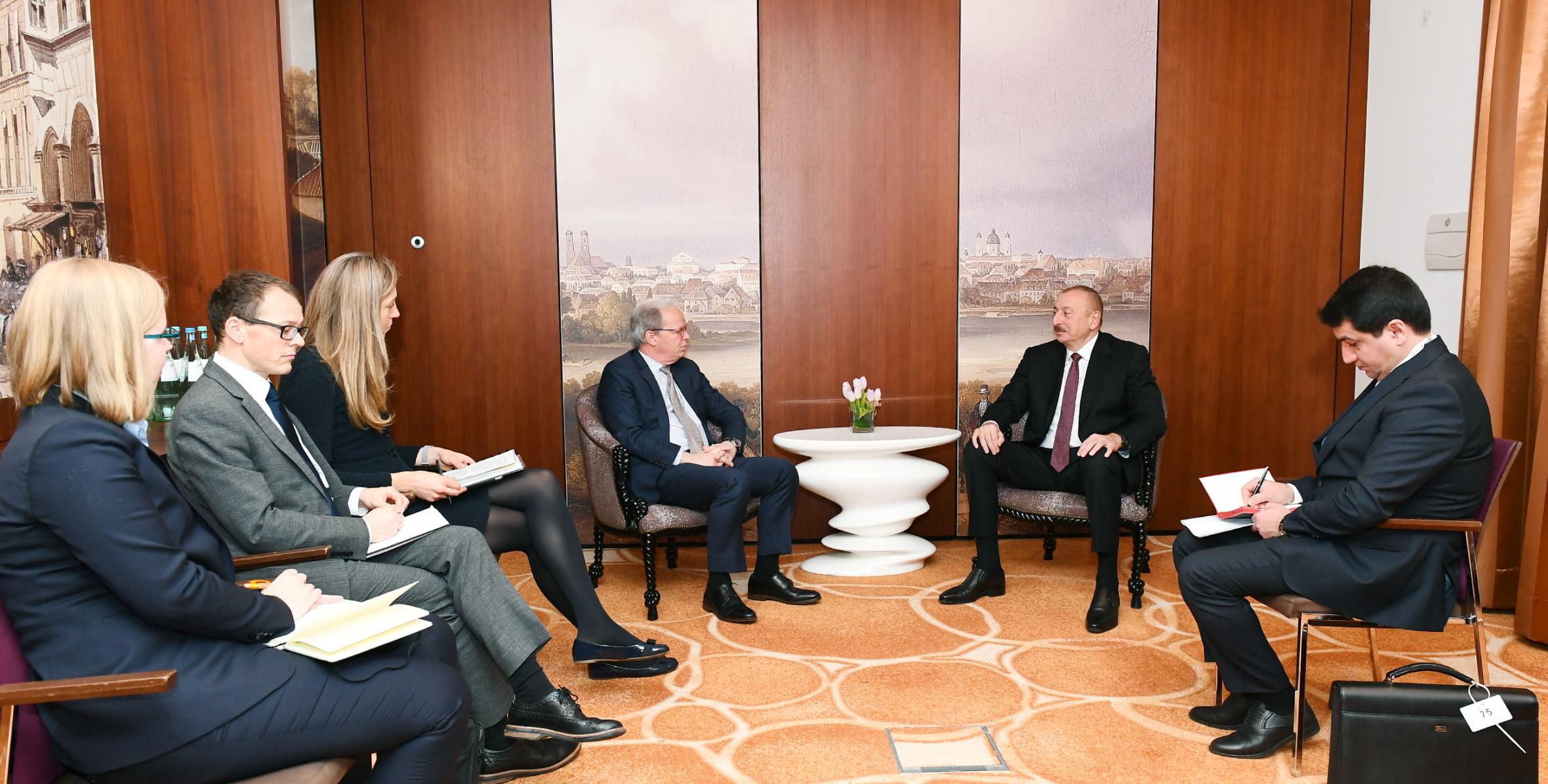 В Мюнхене состоялась встреча Ильхама Алиева с исполнительным директором Всемирного банка