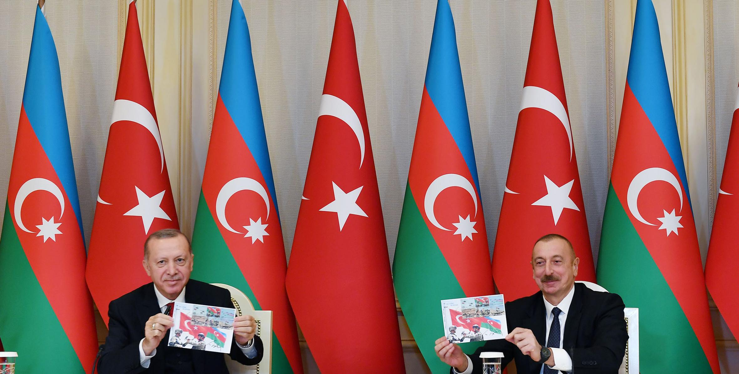 Azerbaijan, Turkey signed bilateral documents