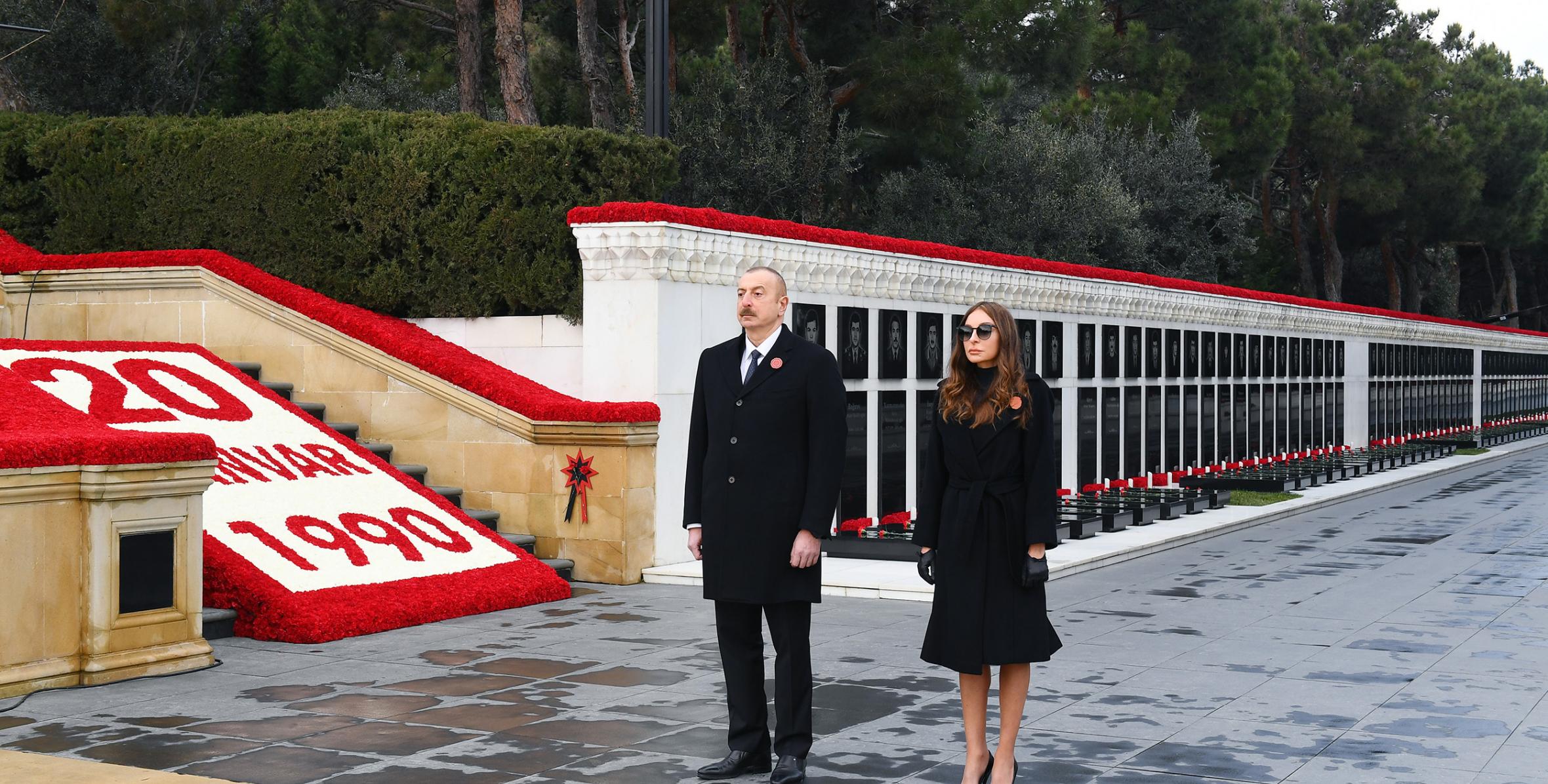 Ильхам Алиев и первая леди Мехрибан Алиева посетили Шехидляр хиябаны по случаю 31-й годовщины кровавой трагедии 20 Января