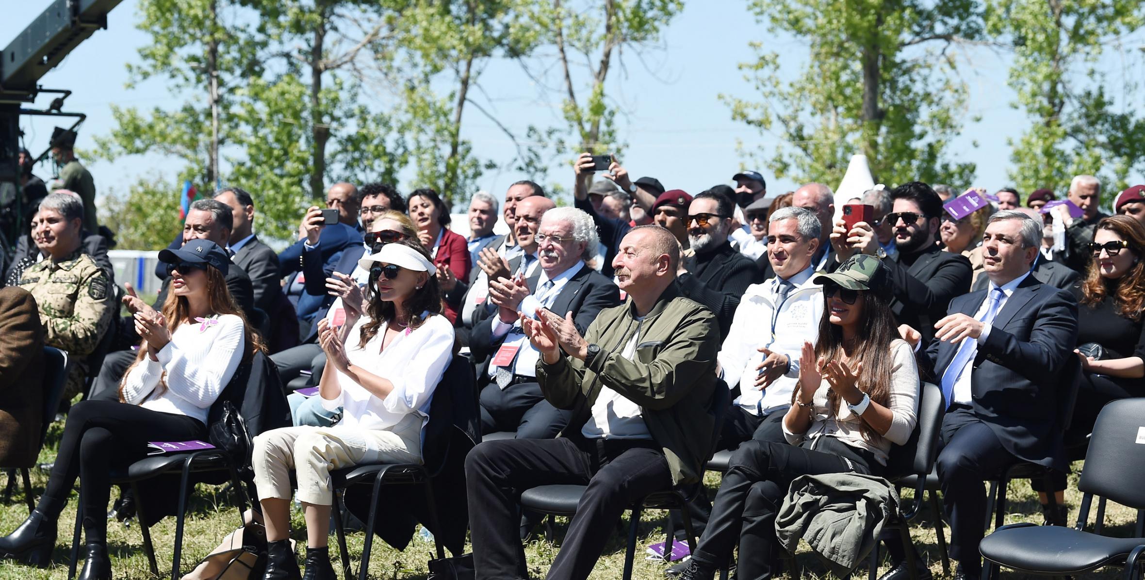 Ilham Aliyev and First Lady Mehriban Aliyeva attended opening of “Kharibulbul” Festival in Shusha