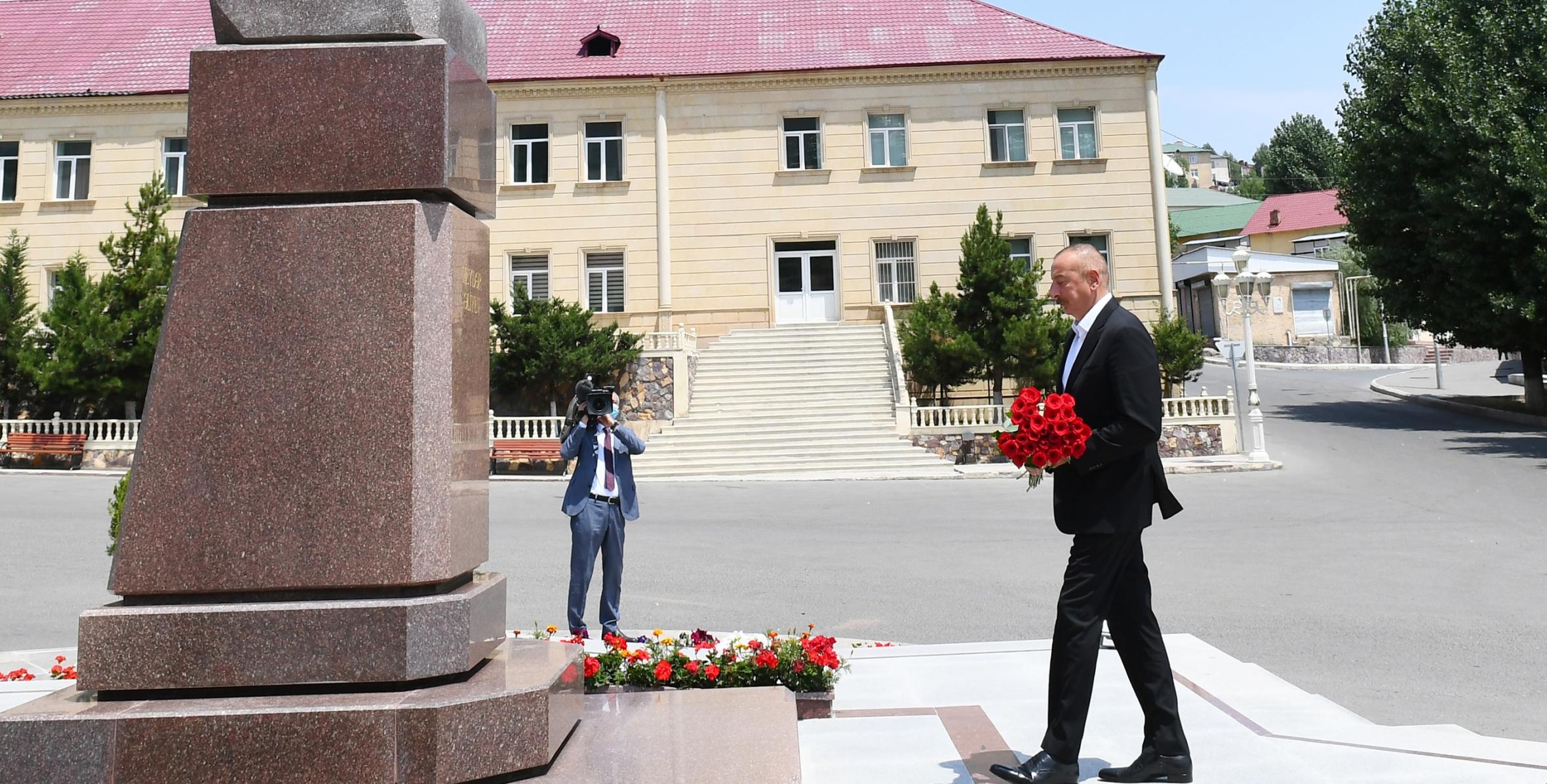 Ilham Aliyev has today arrived in Dashkasan district for a visit