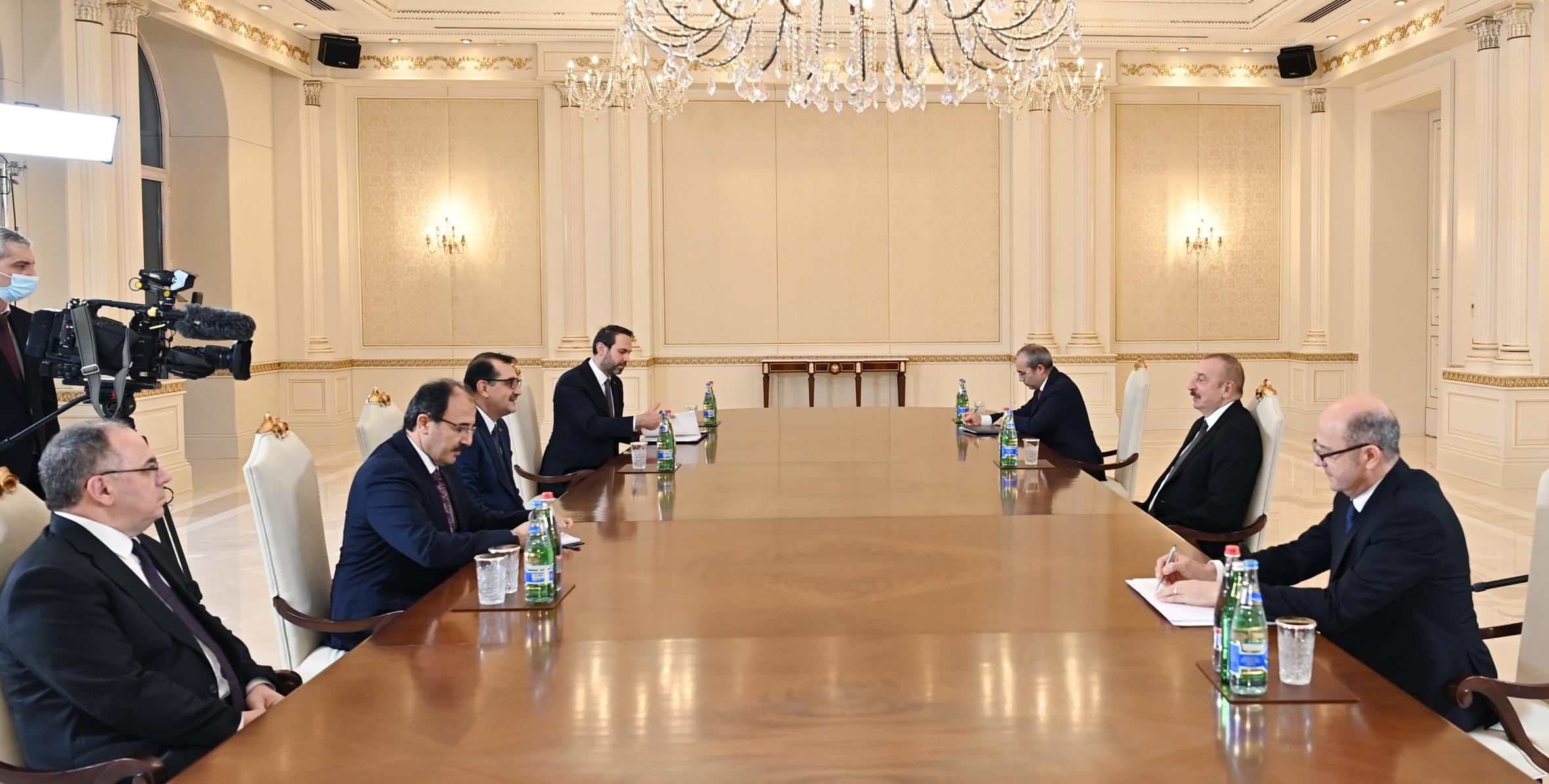 Ilham Aliyev received Turkish minister of energy and natural resources