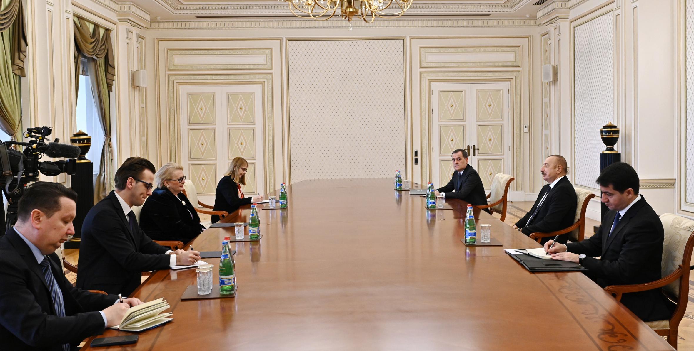 Ильхам Алиев принял заместителя председателя Совета министров и министра иностранных дел Боснии и Герцеговины