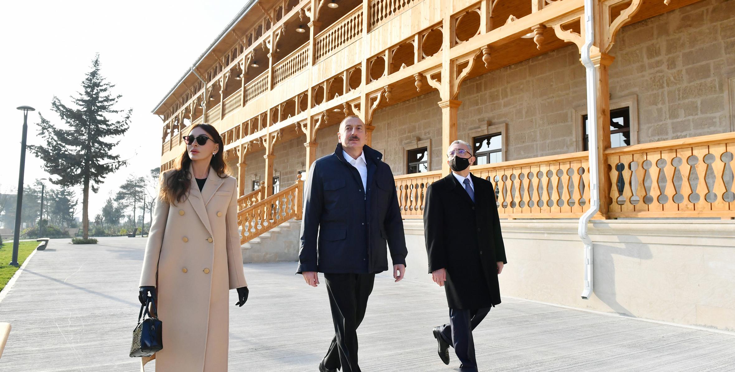 Ilham Aliyev and First Lady Mehriban Aliyeva viewed conditions created at newly renovated Nizami Ganjavi Park