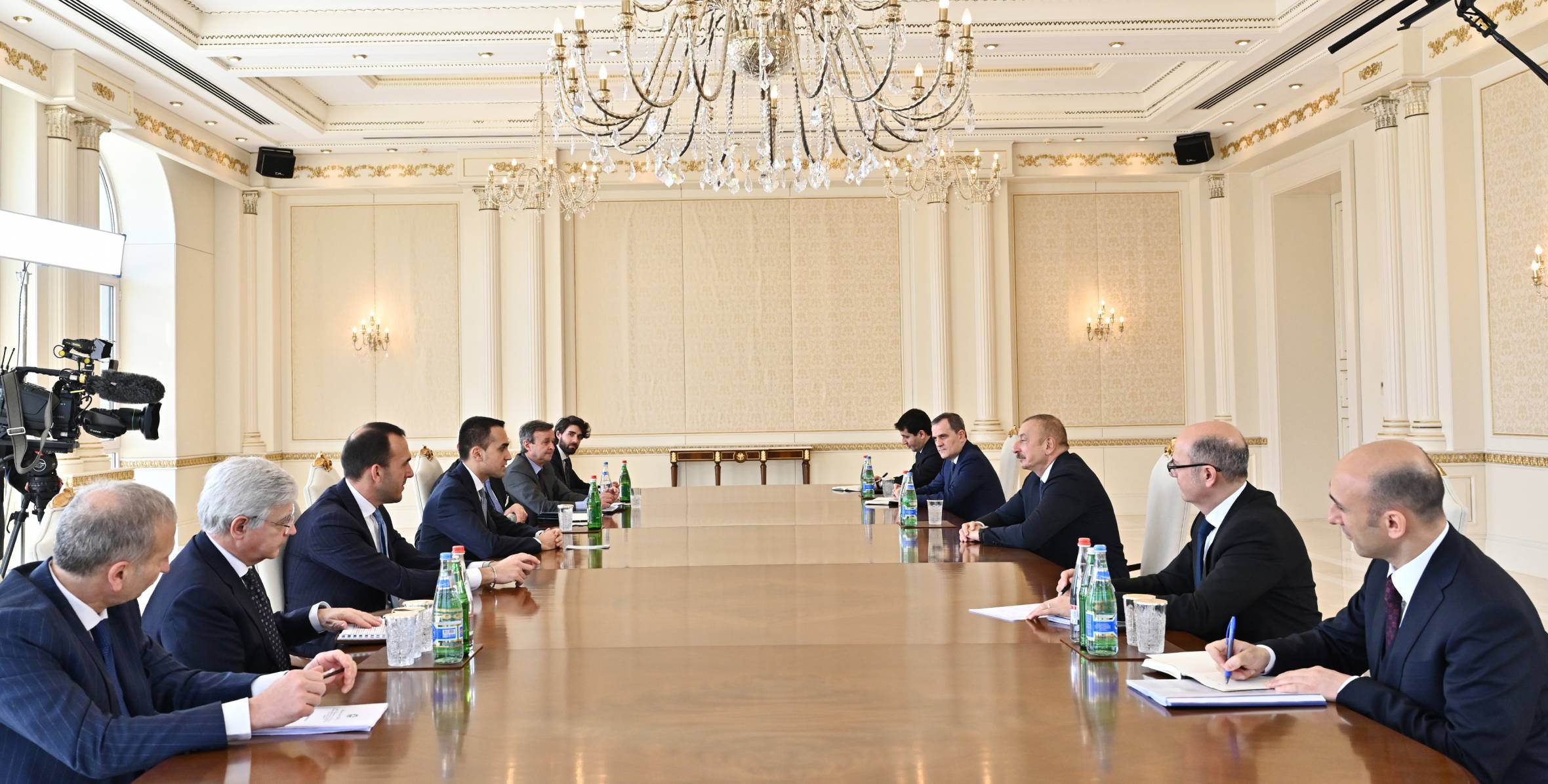 Ilham Aliyev received delegation led by Minister of Foreign Affairs and International Cooperation of Italy