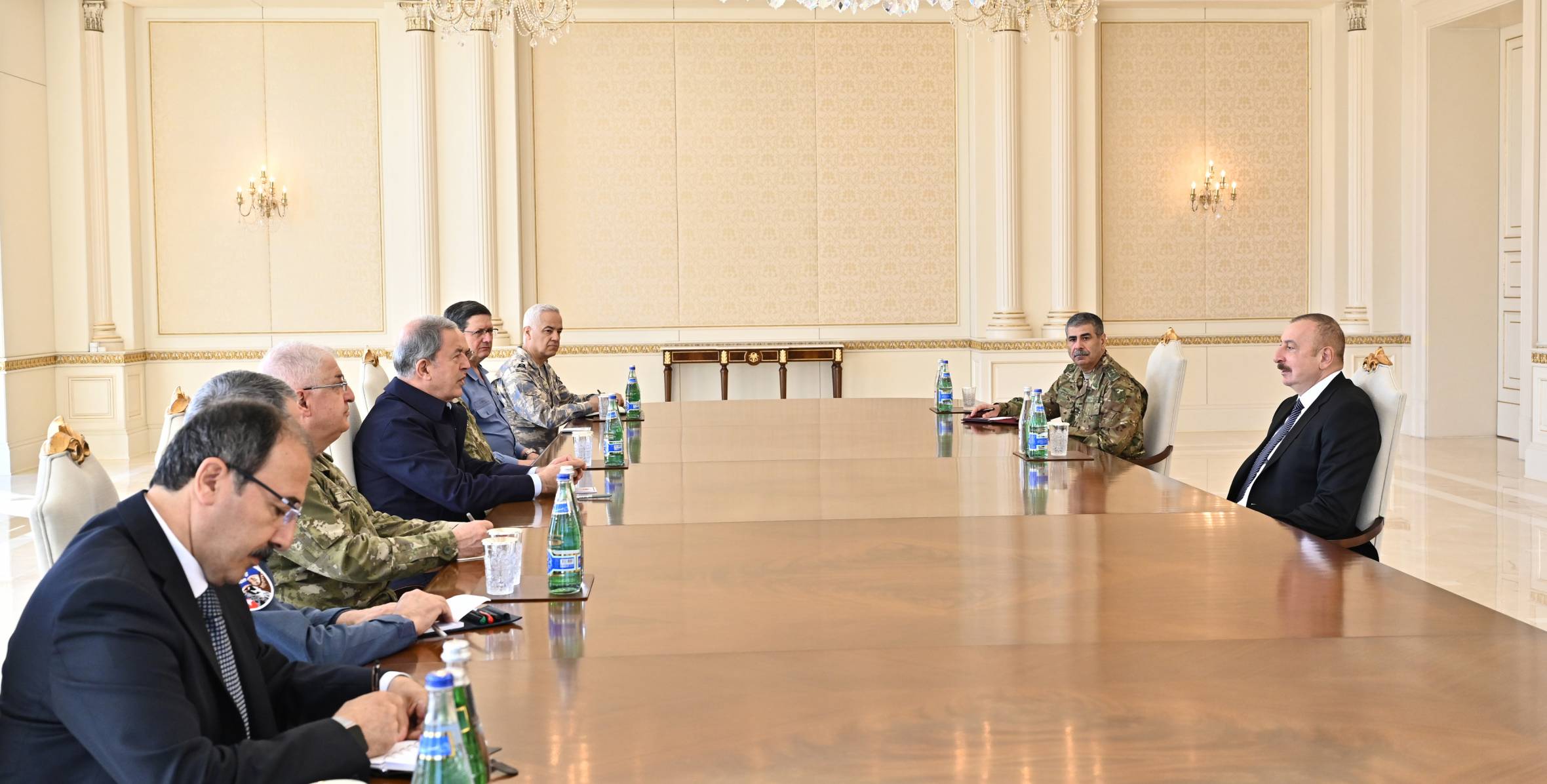 Ilham Aliyev received delegation led by Minister of National Defense of Turkiye Hulusi Akar