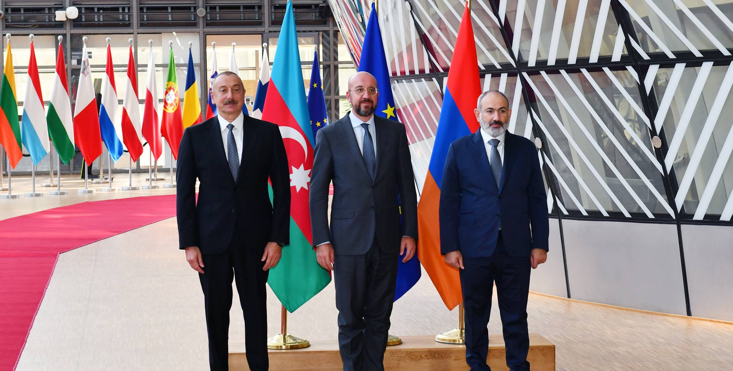 Brussels hosted meeting of President Ilham Aliyev with President of European Council Charles Michel and Prime Minister of Armenia Nikol Pashinyan