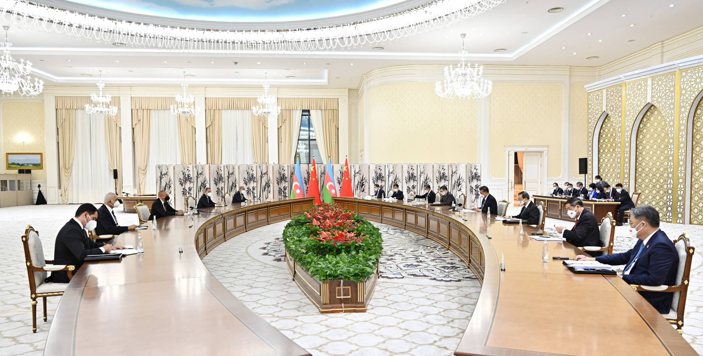 Ilham Aliyev has met with President of the People's Republic of China Xi Jinping in Samarkand