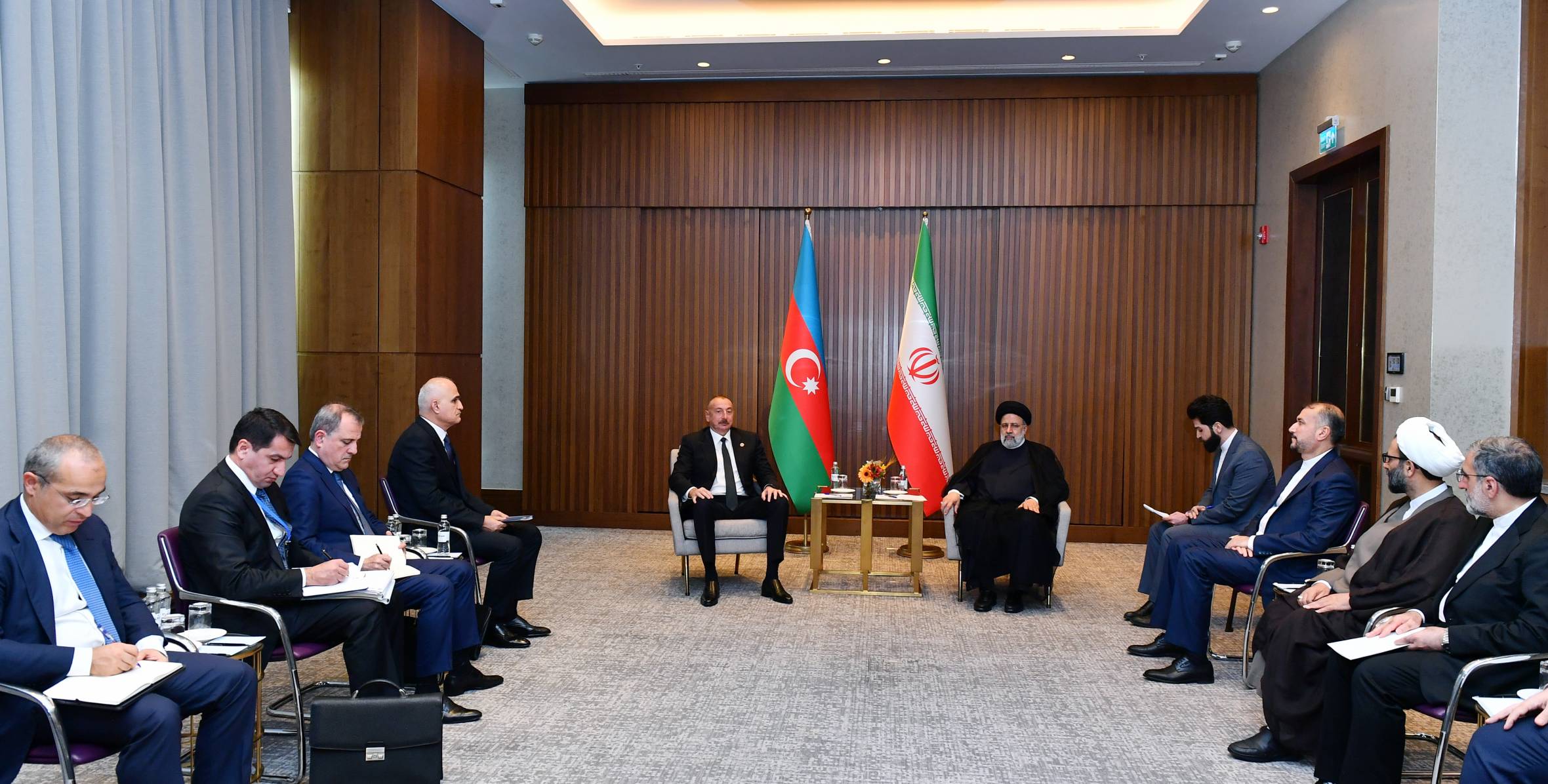 В Астане состоялась встреча Ильхама Алиева с Президентом Ирана Сейедом Ибрахимом Раиси