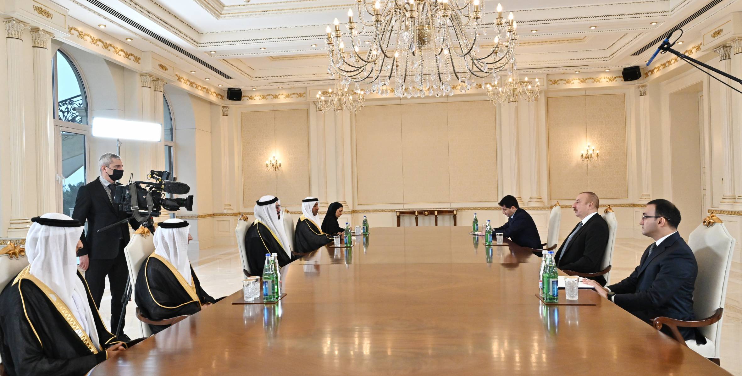 Ilham Aliyev received Minister of Cabinet Affairs of United Arab Emirates