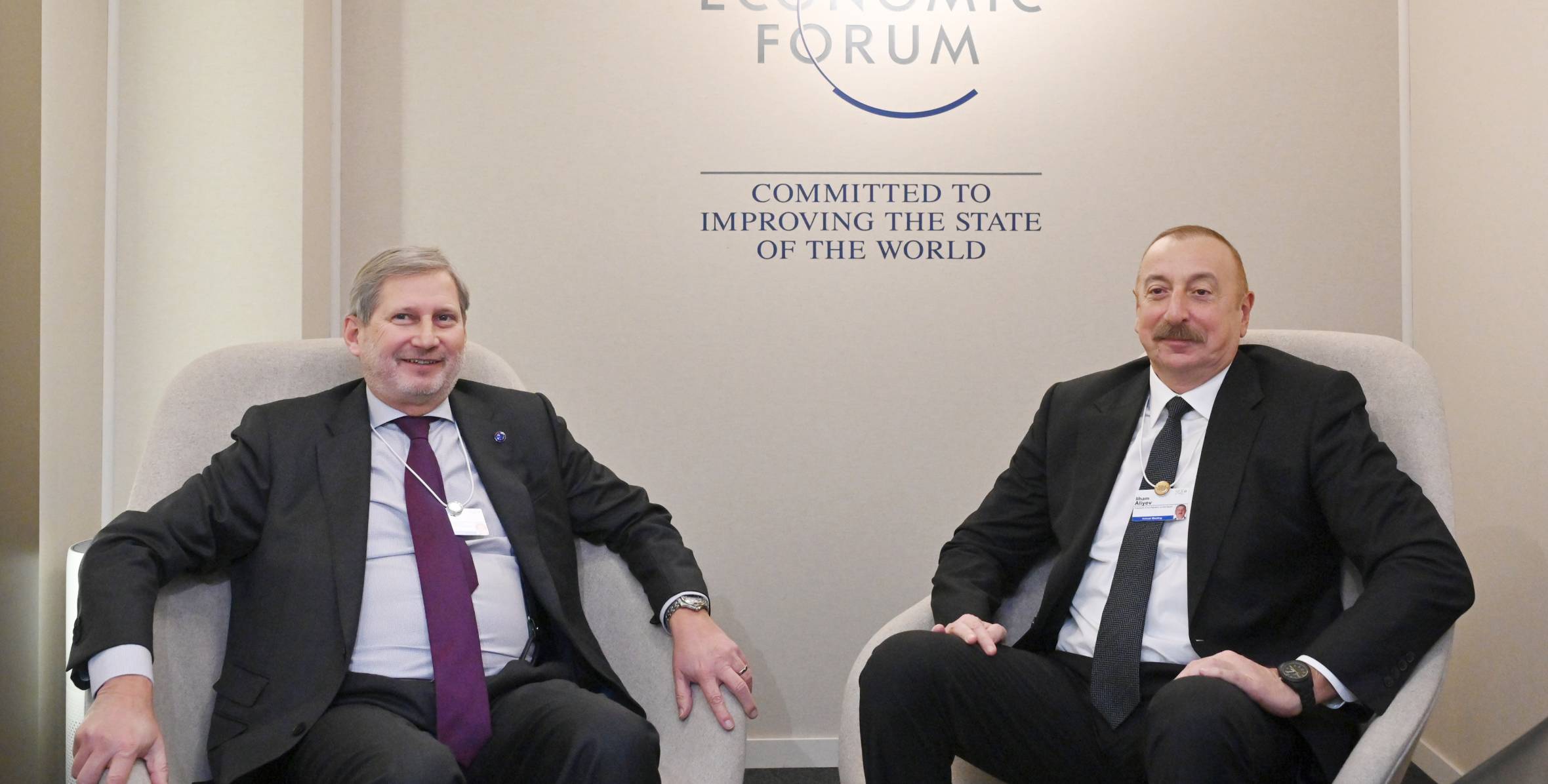 Ильхам Алиев встретился в Давосе с комиссаром ЕС по бюджету и администрации