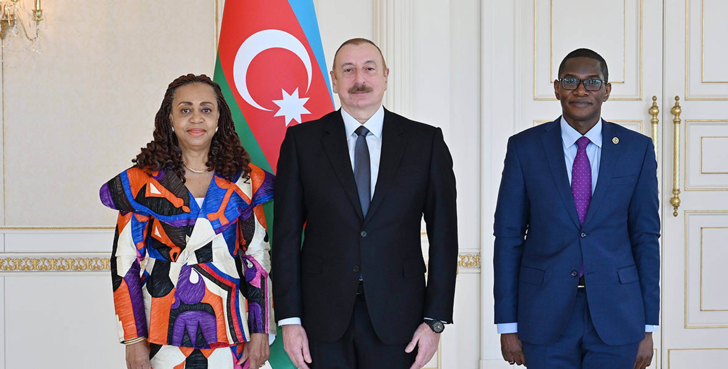 Ильхам Алиев принял верительные грамоты новоназначенного посла Ганы в Азербайджане