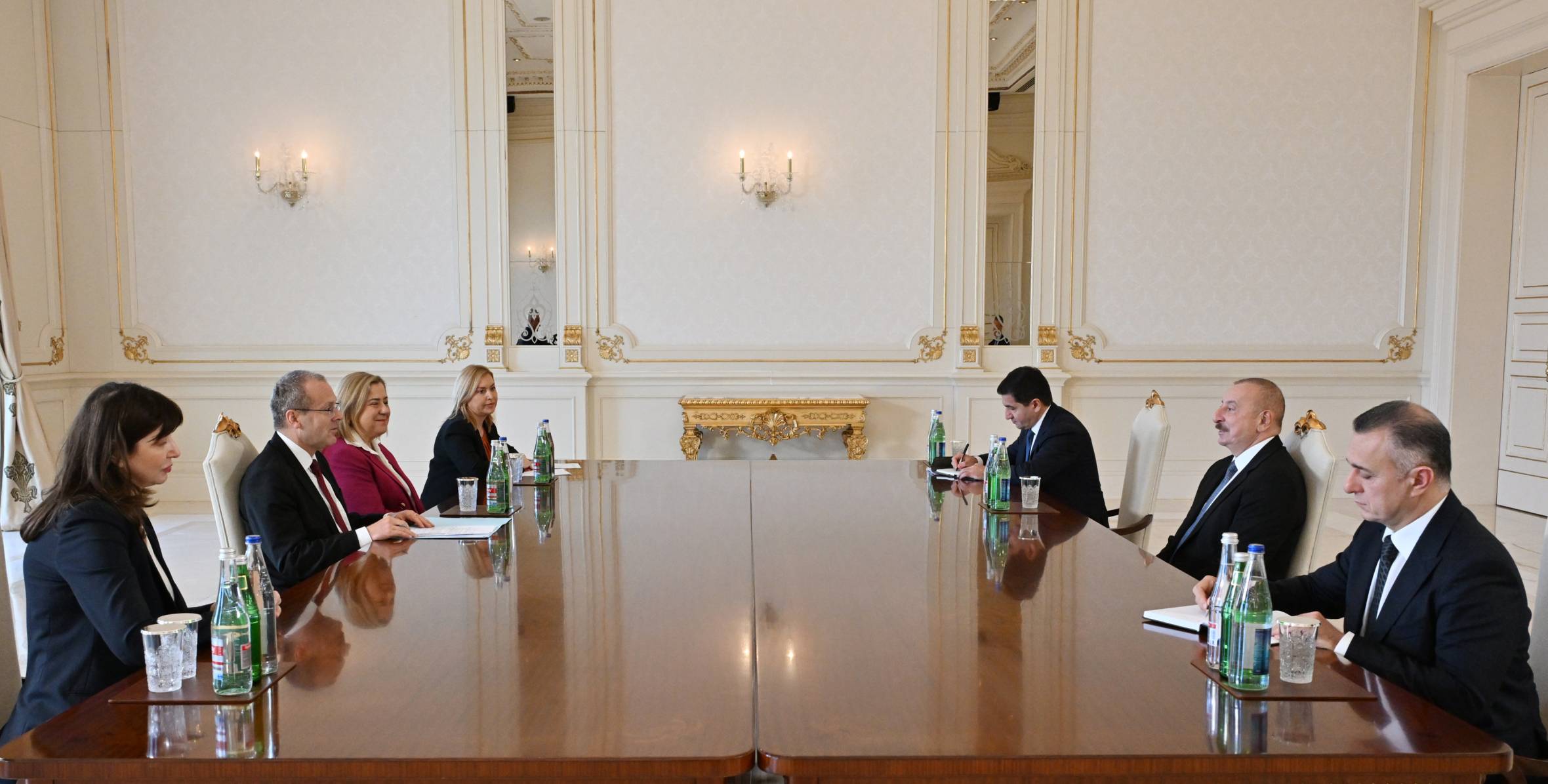 Ilham Aliyev received WHO Regional Director for Europe