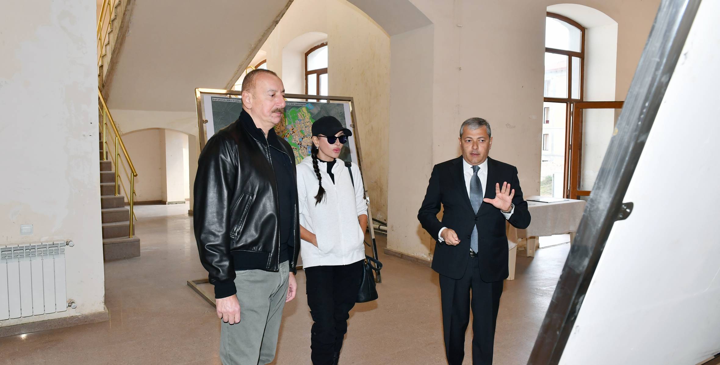 Ilham Aliyev examined works to be accomplished in Girls' Gymnasium historical building