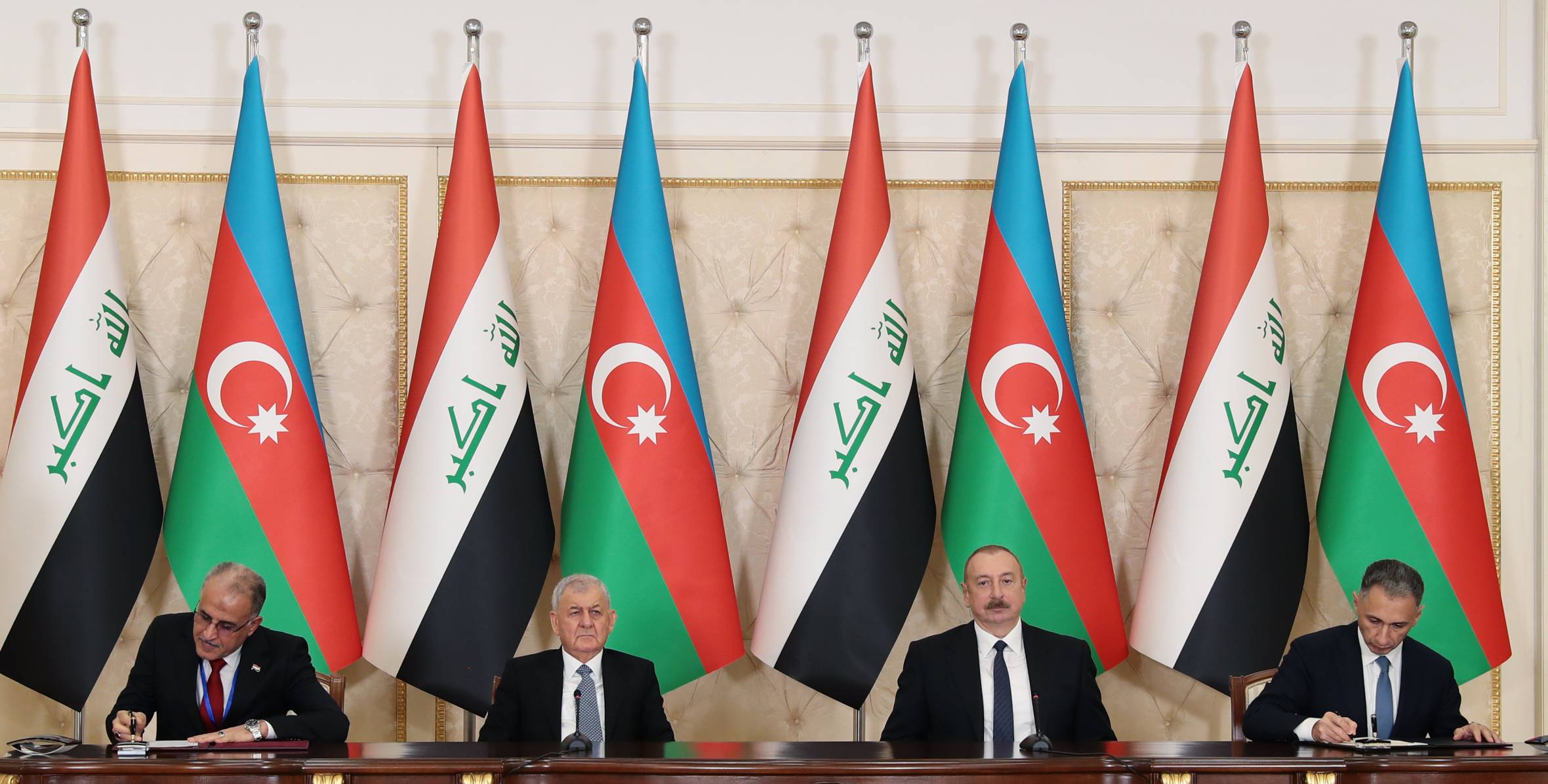 Azerbaijan, Iraq signed documents