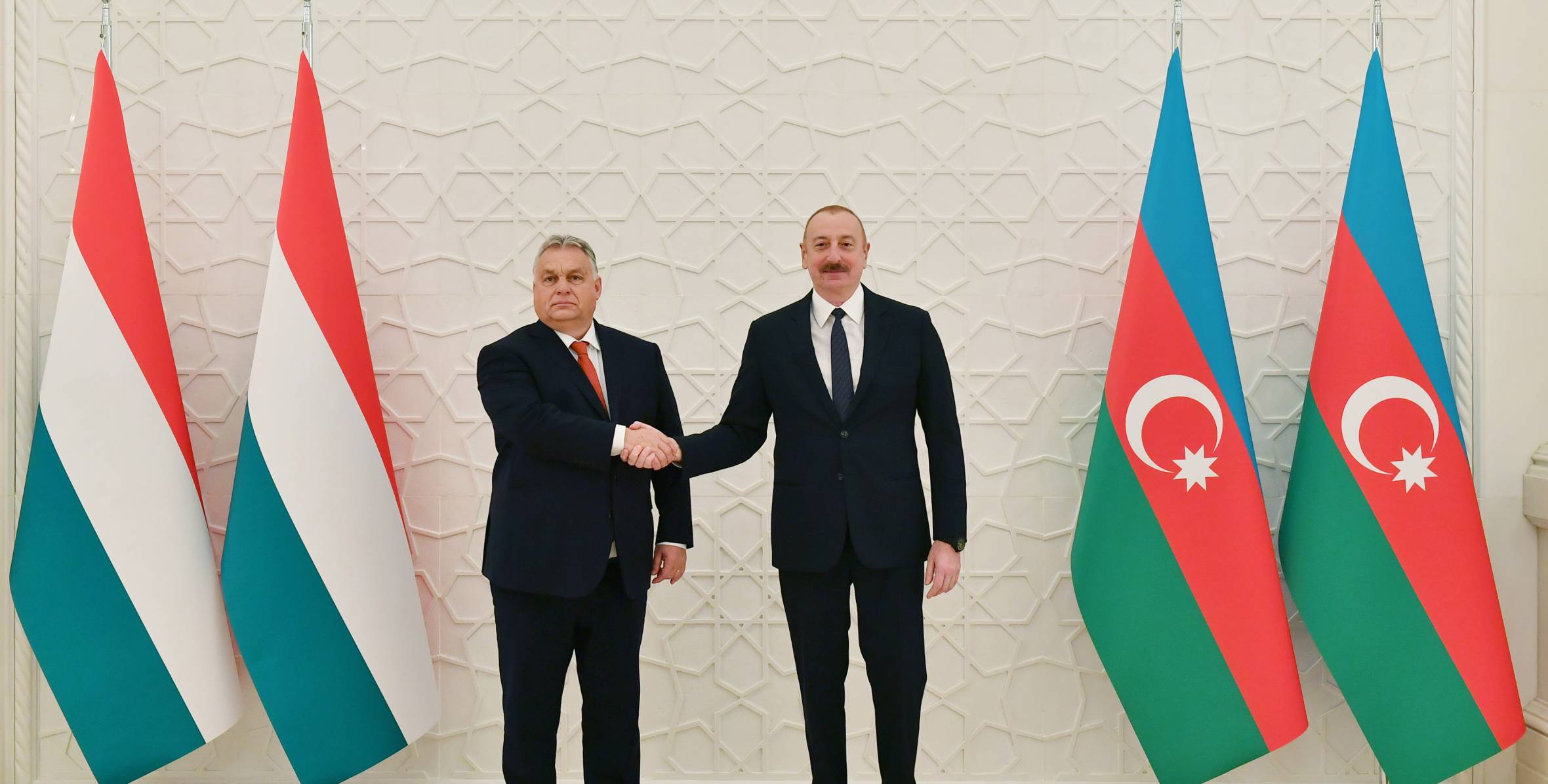 Ильхам Алиев встретился с премьер-министром Венгрии