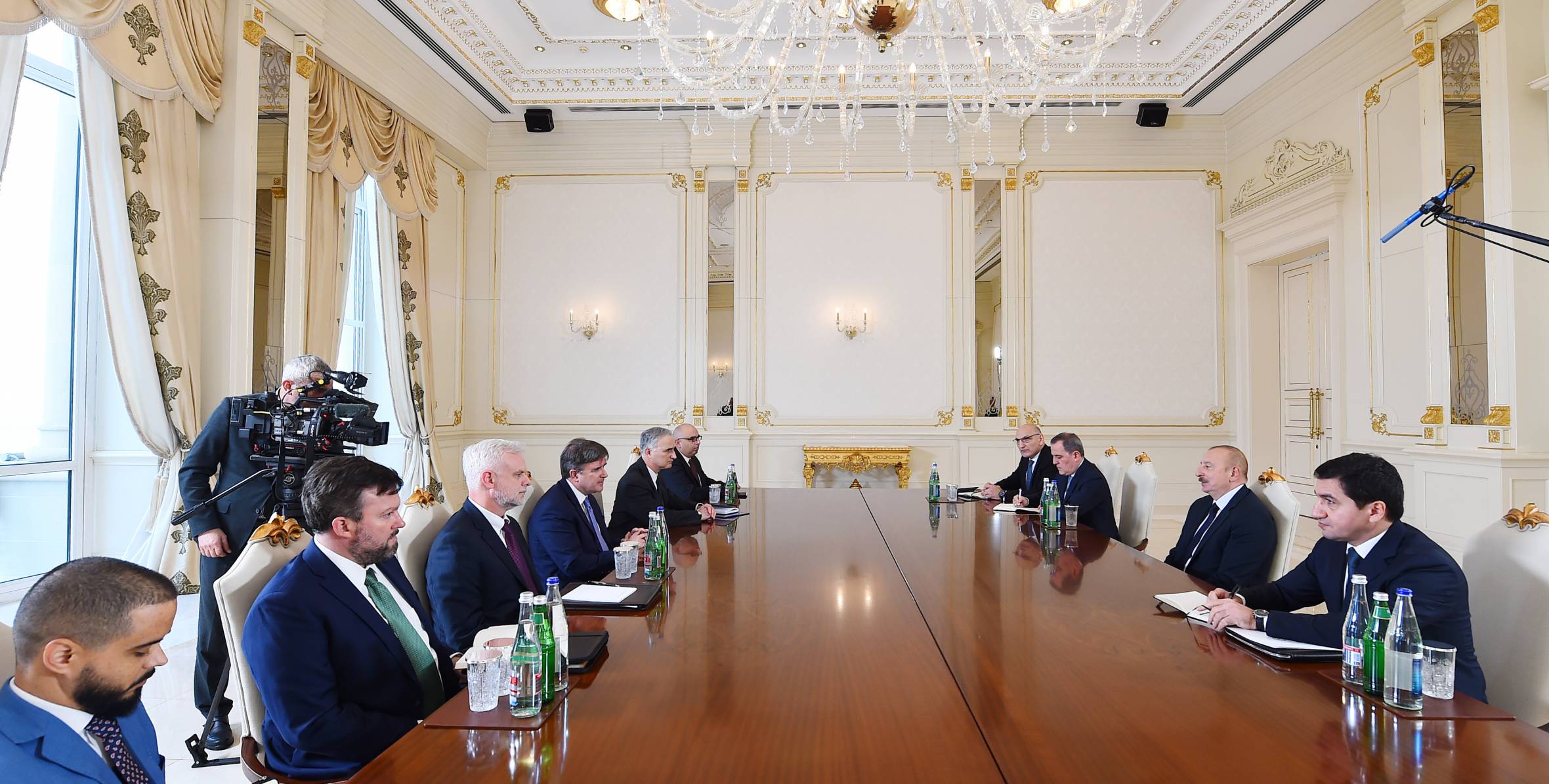 Ilham Aliyev received US Assistant Secretary of State