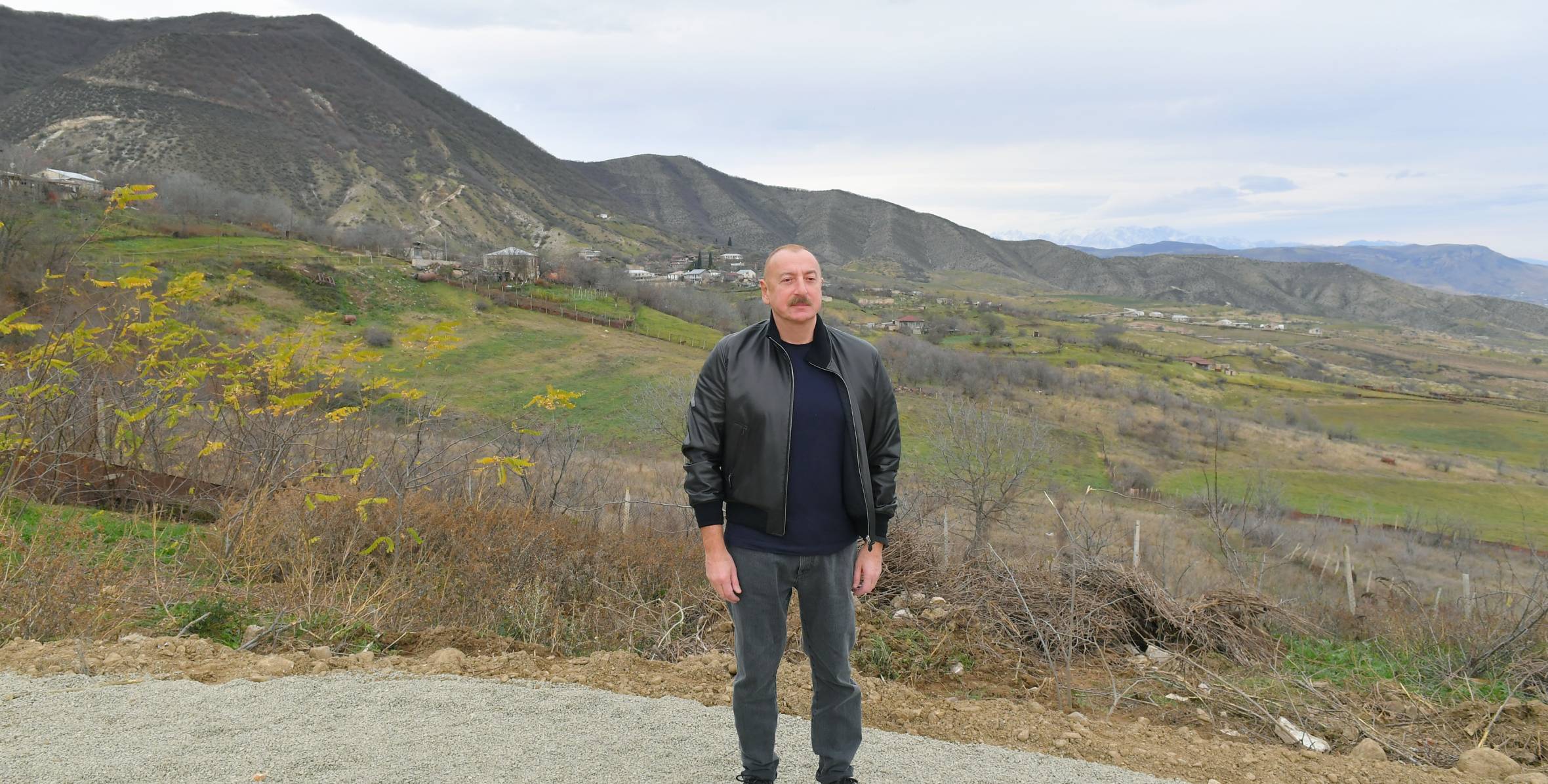 Ильхам Алиев посетил село Нахчыванлы Ходжалинского района