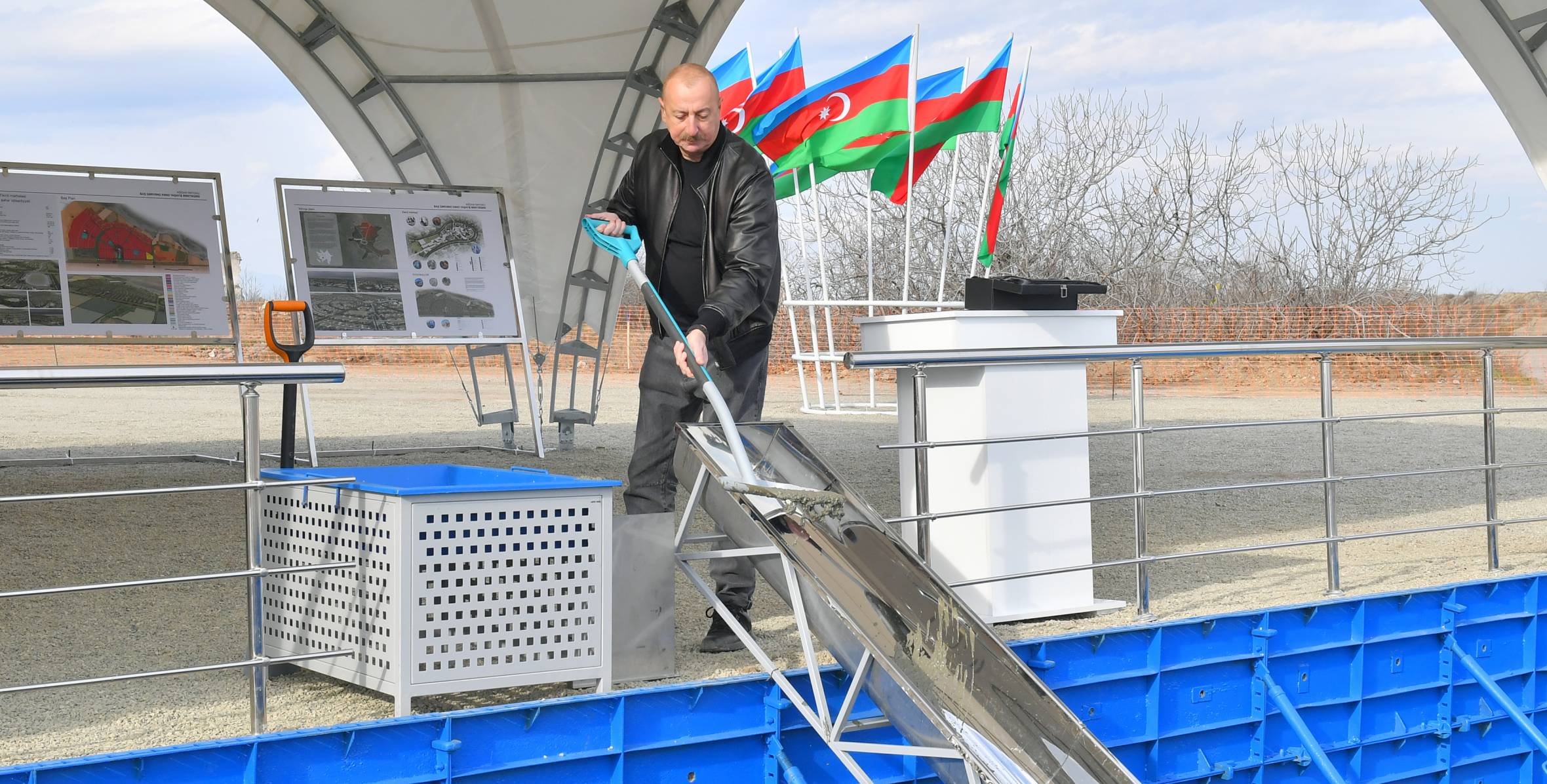 Ильхам Алиев принял участие в церемонии закладки фундамента села Баш Гарвенд Агдамского района