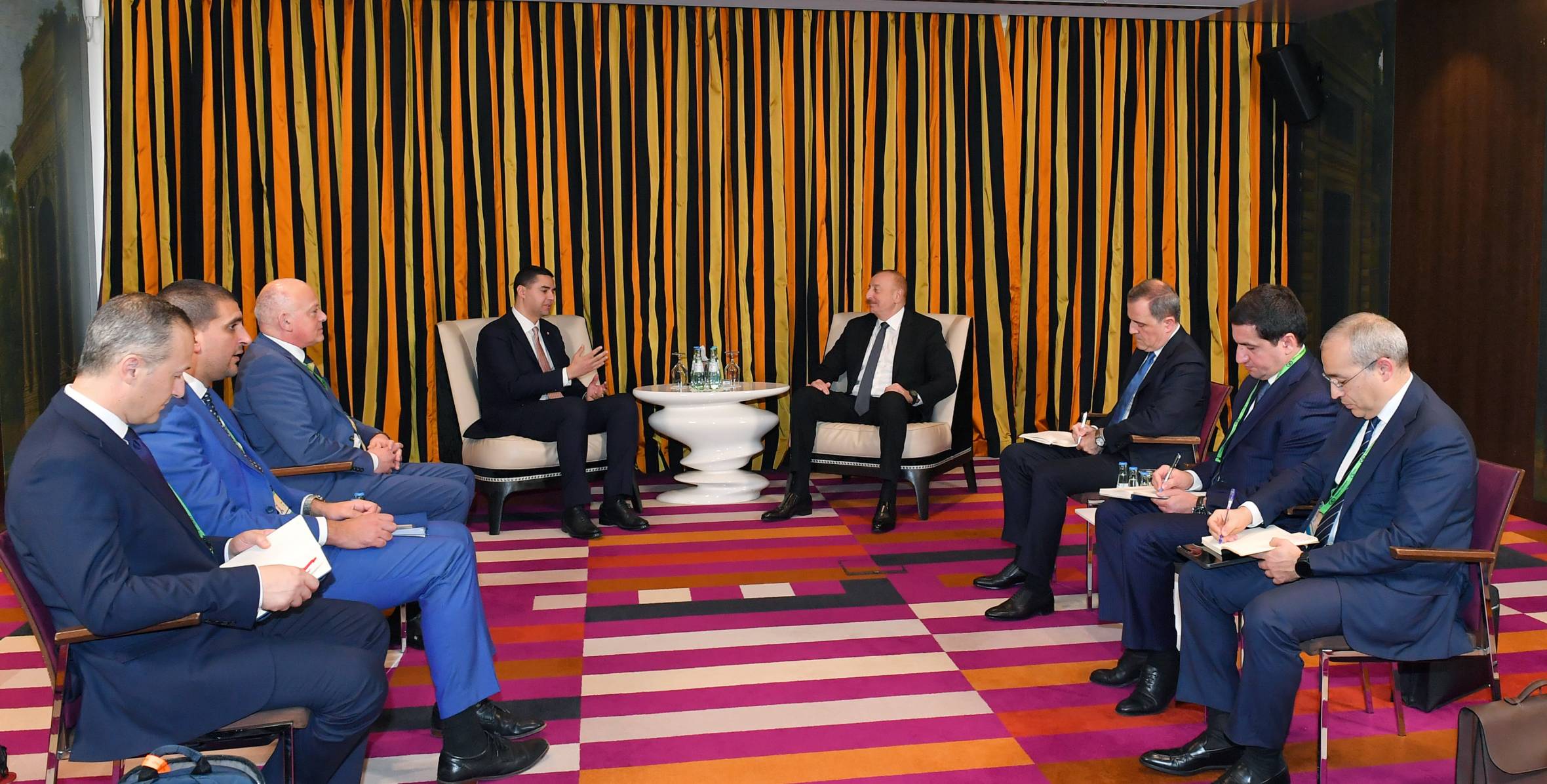 Ильхам Алиев встретился в Мюнхене с действующим председателем ОБСЕ Яном Боргом