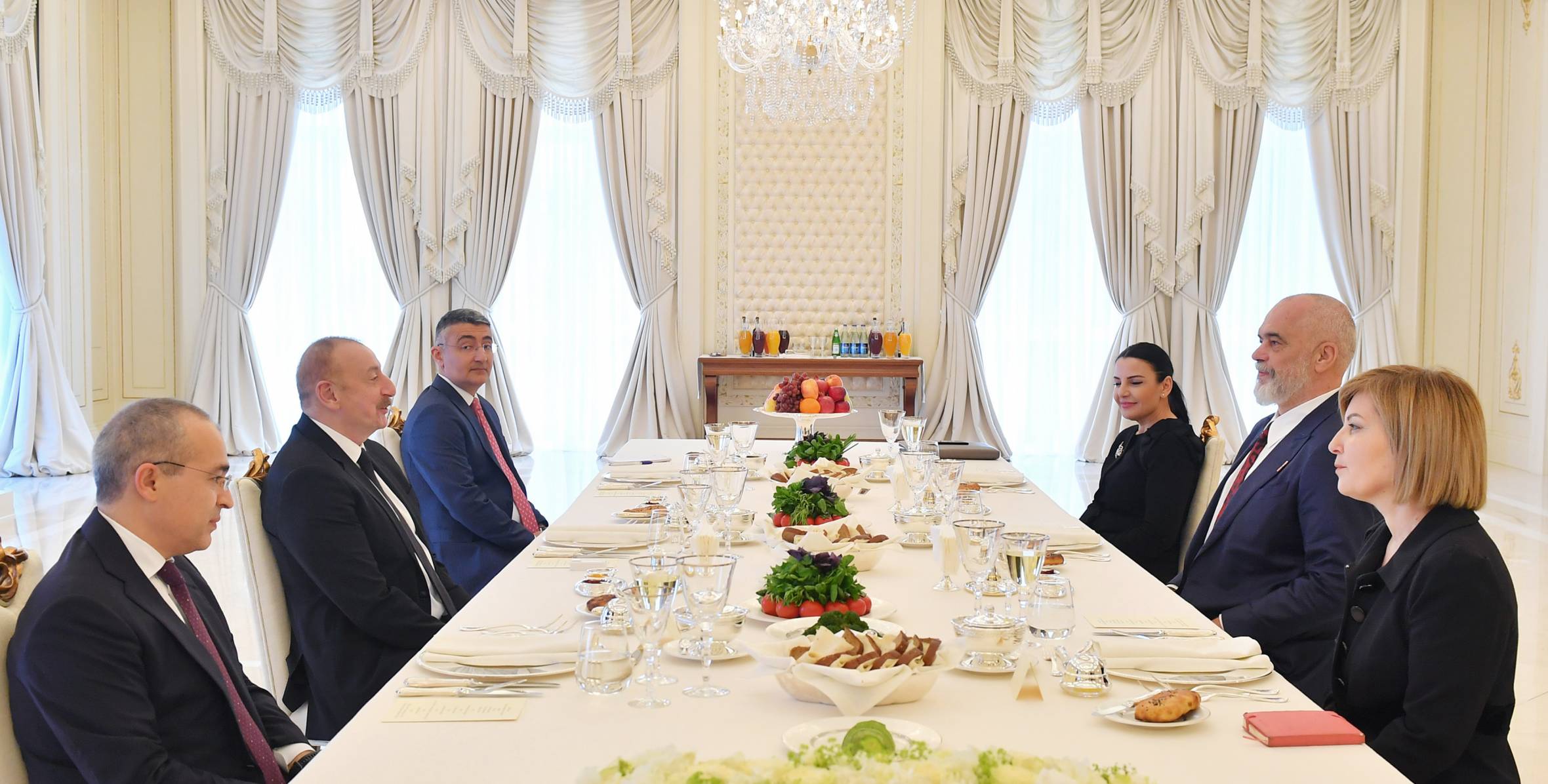 Ilham Aliyev had expanded meeting with Prime Minister of Albania
