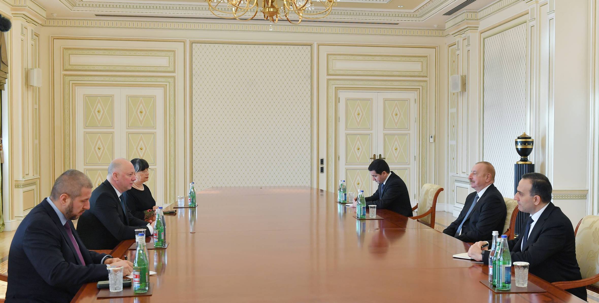 Ильхам Алиев принял председателя Народного собрания Болгарии
