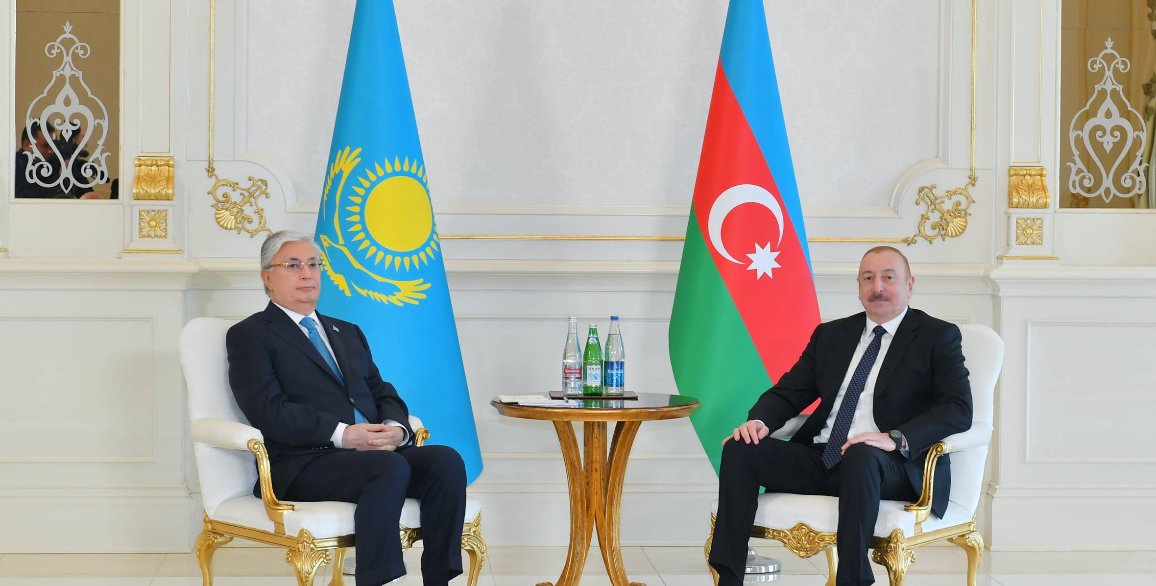 Состоялась встреча Ильхама Алиева и Президента Казахстана Касым-Жомарта Токаева в узком составе