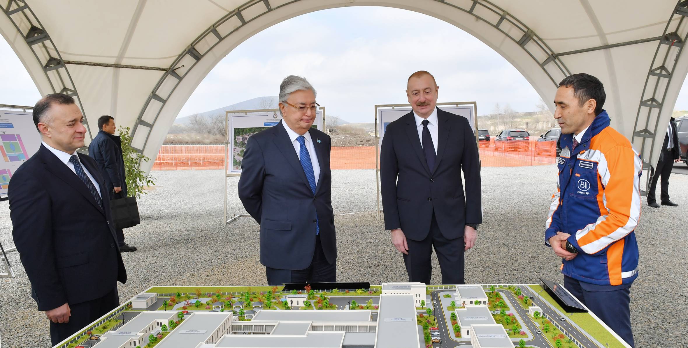 Azerbaijani and Kazakh presidents viewed project of Central District Hospital to be built in Fuzuli
