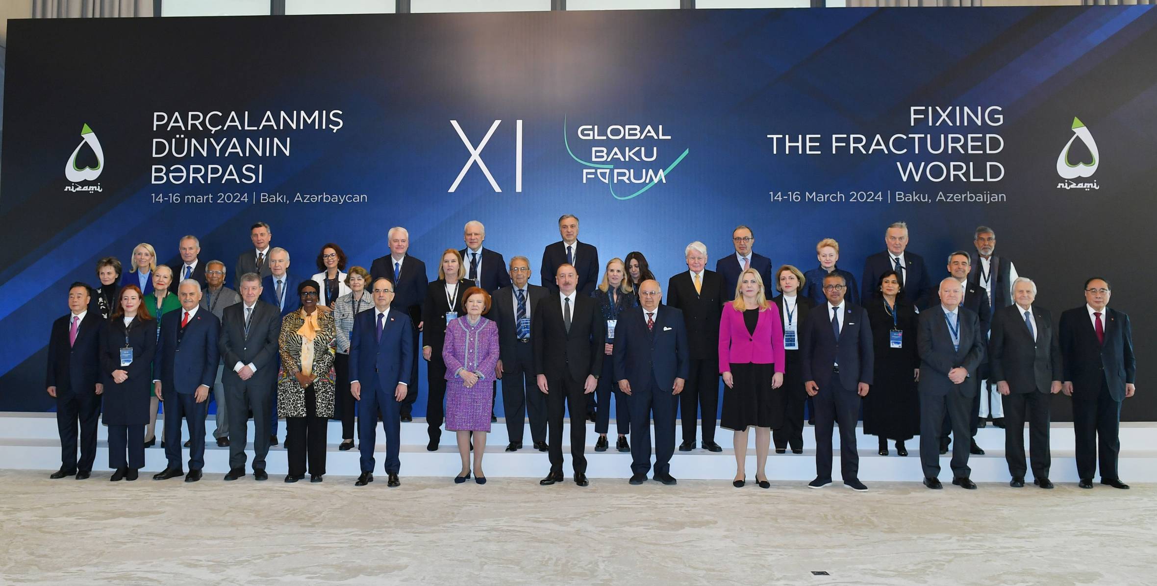 İlham Əliyev “Parçalanmış dünyanın bərpası” mövzusunda XI Qlobal Bakı Forumunun açılış mərasimində iştirak edib