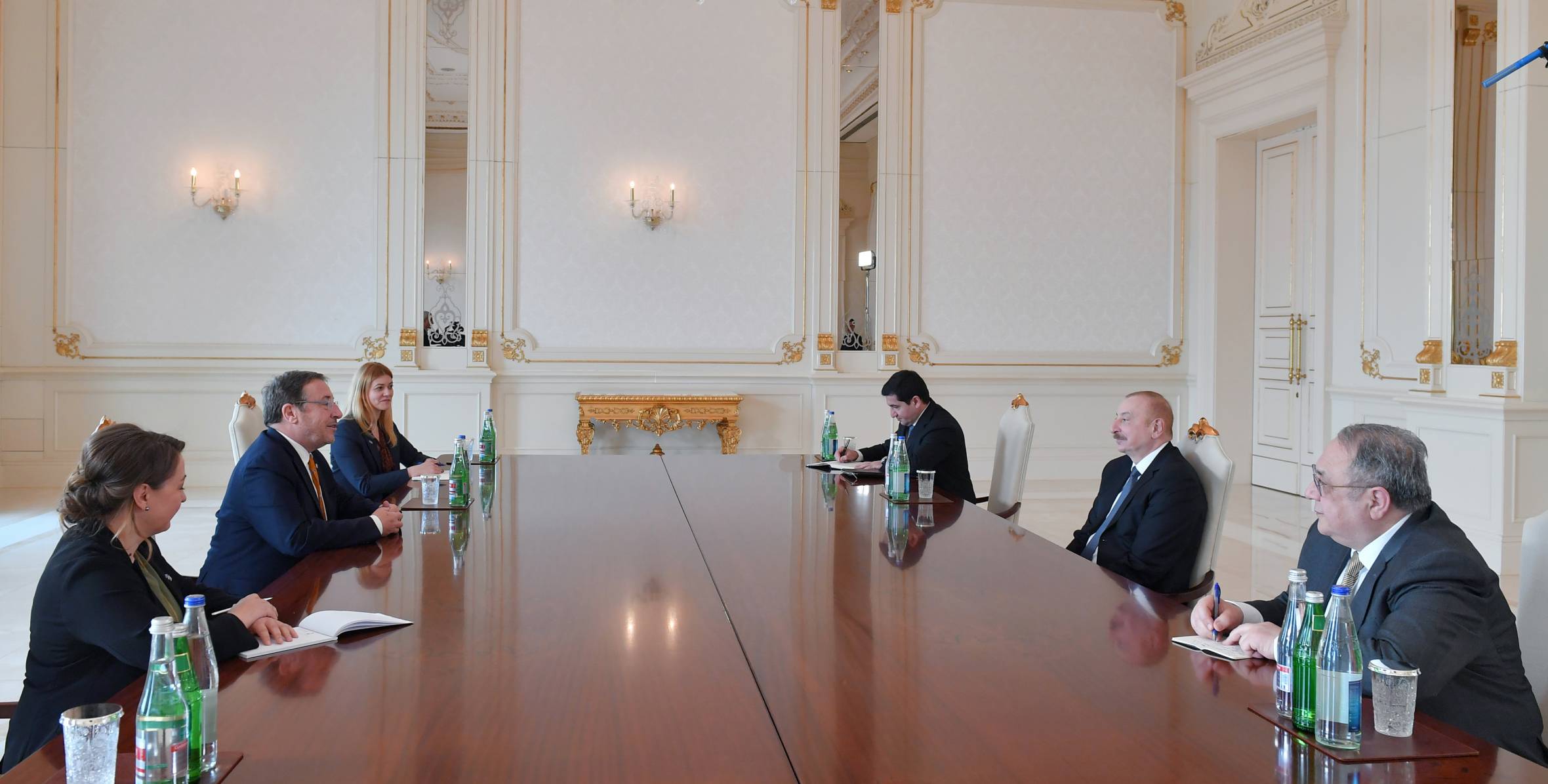 Ильхам Алиев принял администратора Программы развития ООН