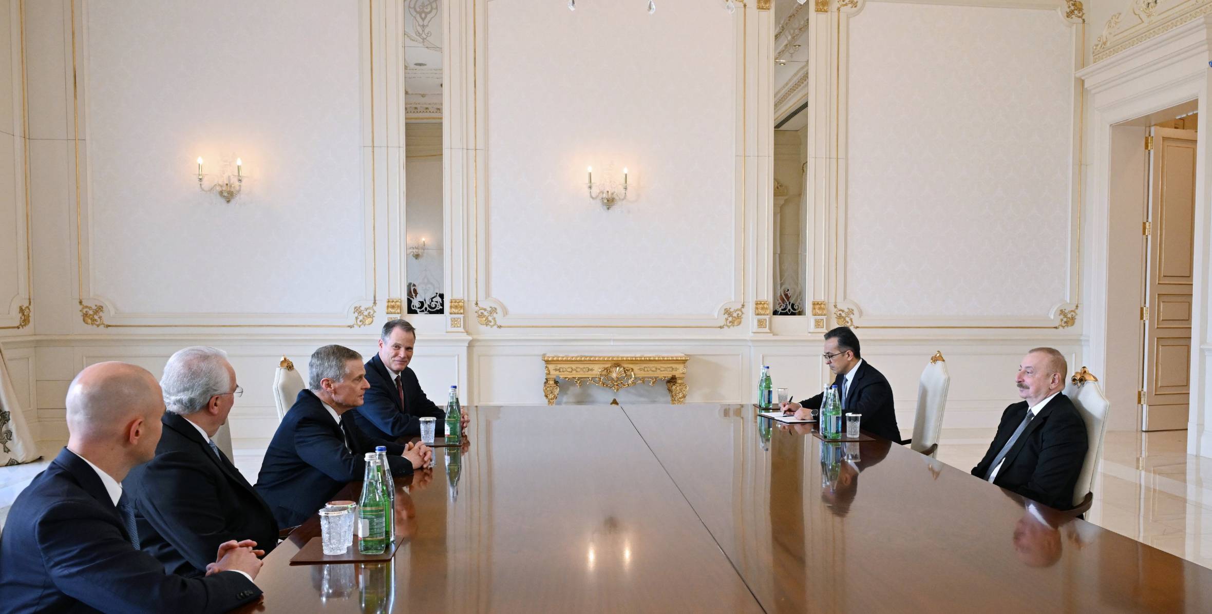 Ilham Aliyev received representatives of U.S. Church of Jesus Christ of Latter-day Saints and Stirling Foundation