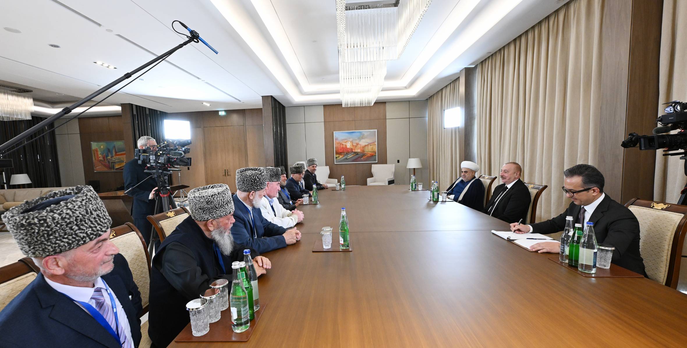 Ильхам Алиев принял делегацию муфтиев Северо-Кавказского региона России