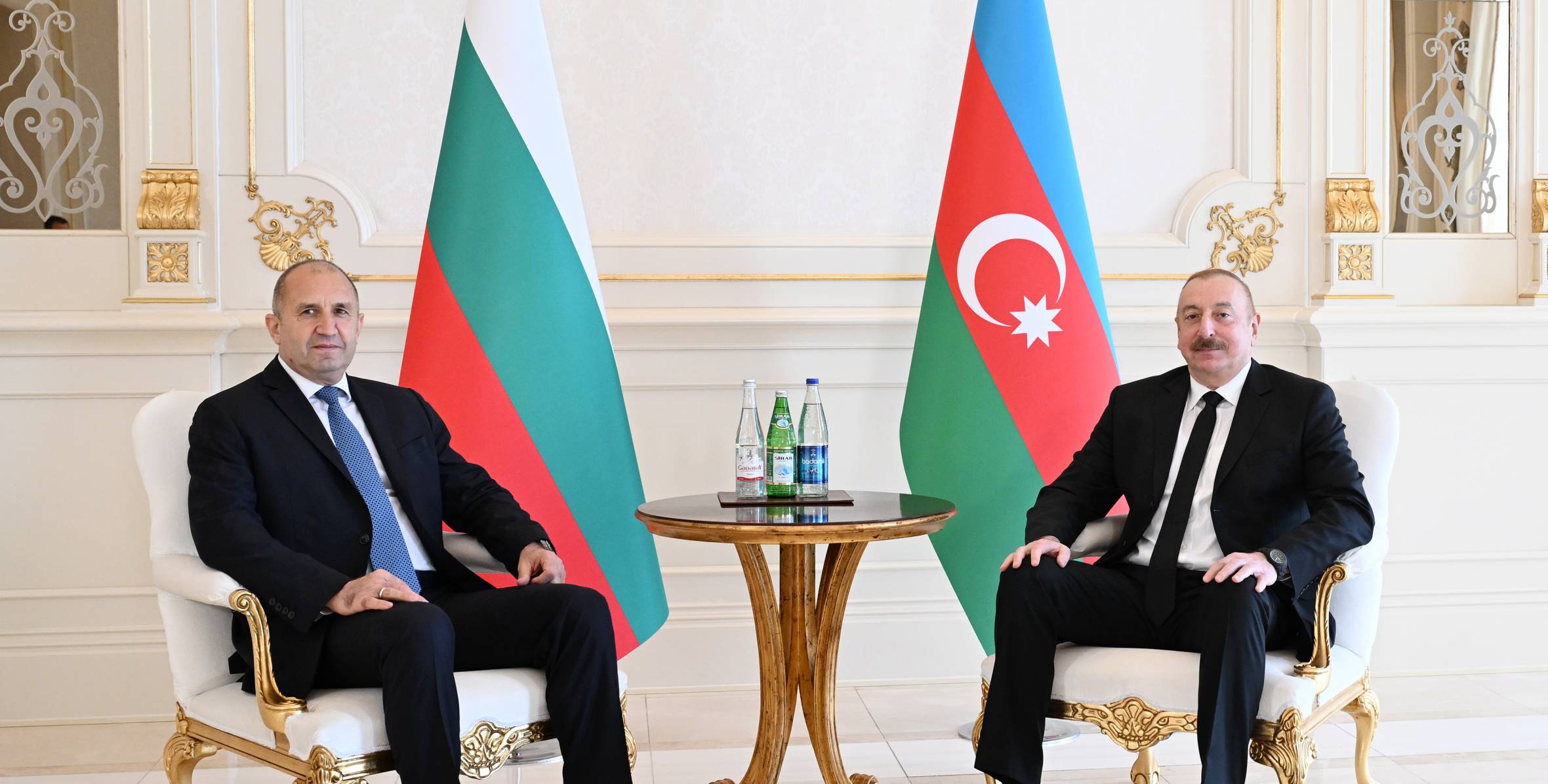 Ilham Aliyev held one-on-one meeting with President of Bulgaria Rumen Radev