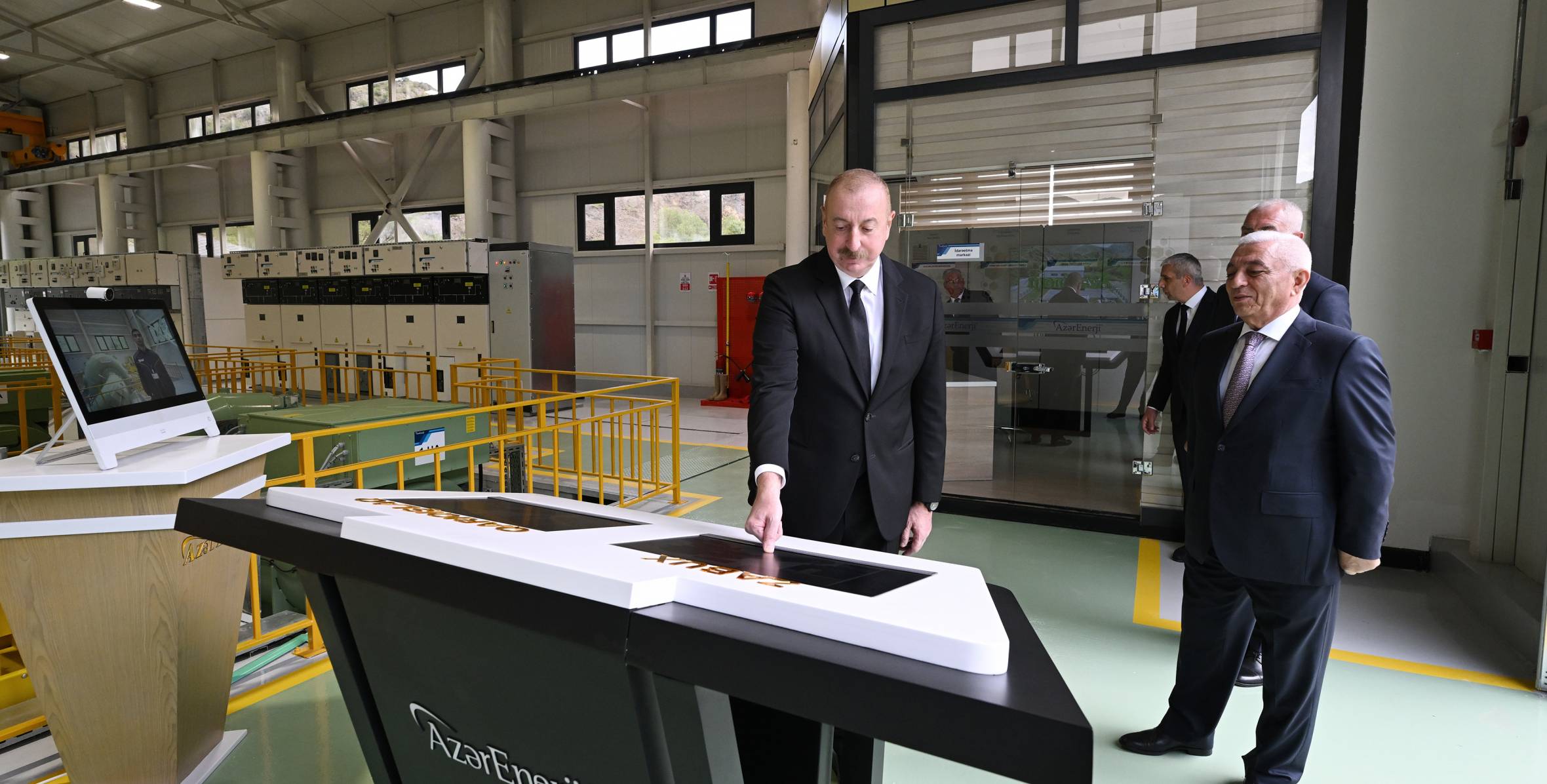 Ильхам Алиев принял участие в открытии малых гидроэлектростанций в Лачине