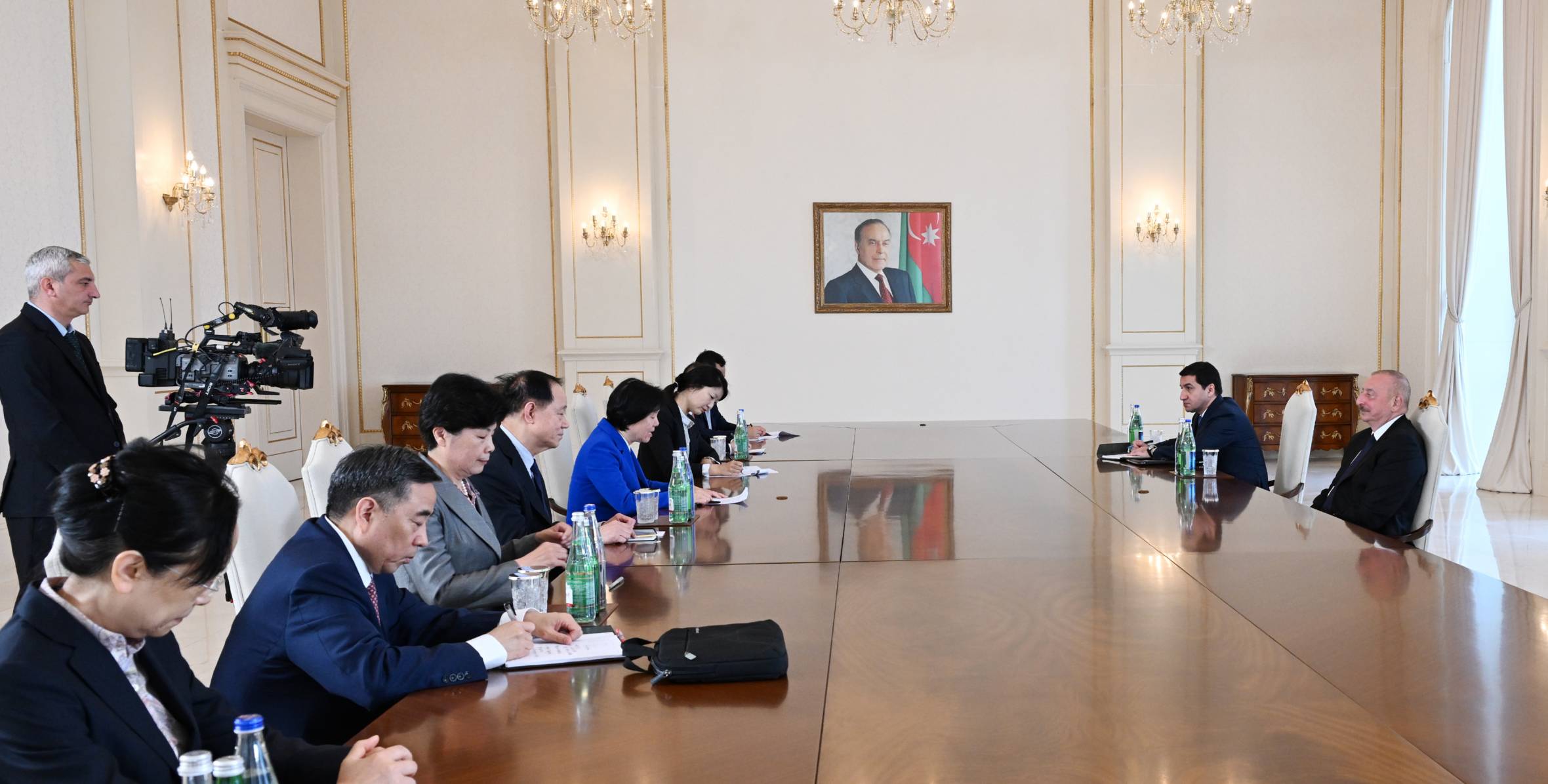 Ilham Aliyev received Vice-Chairperson of the National Committee of the Chinese People's Political Consultative Conference