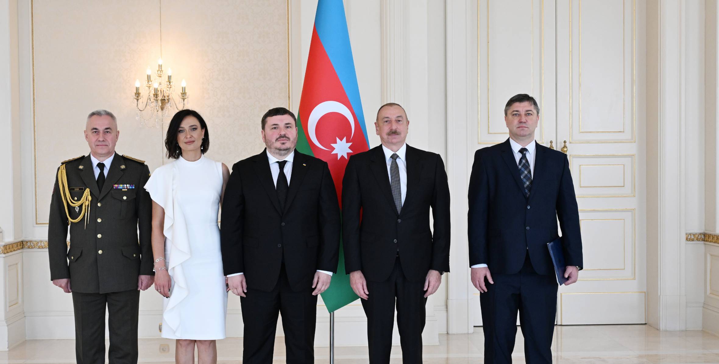 Ilham Aliyev received credentials of incoming Ukrainian ambassador to Azerbaijan