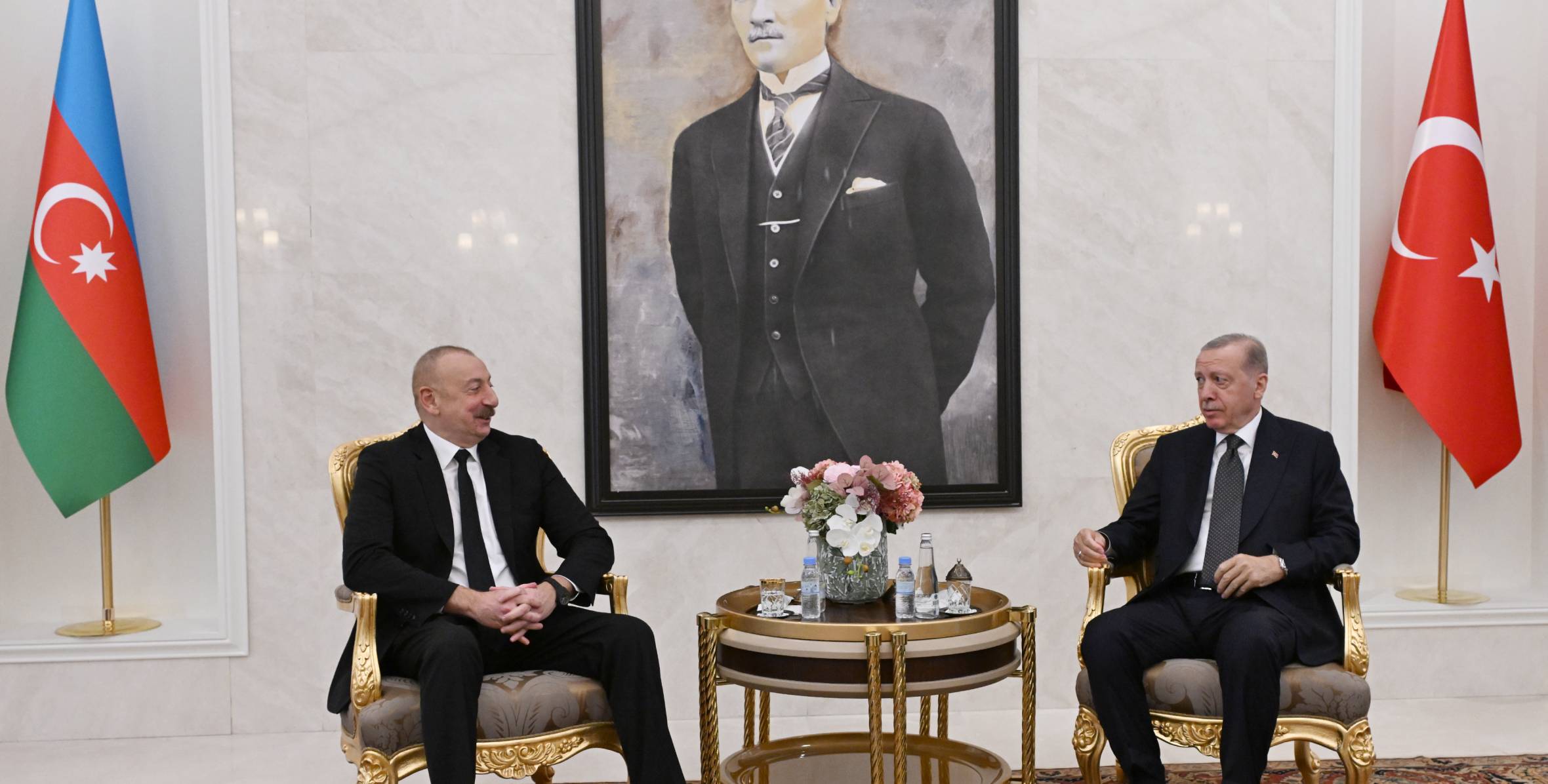Azerbaijani and Turkish Presidents met at Ankara Esenboğa Airport