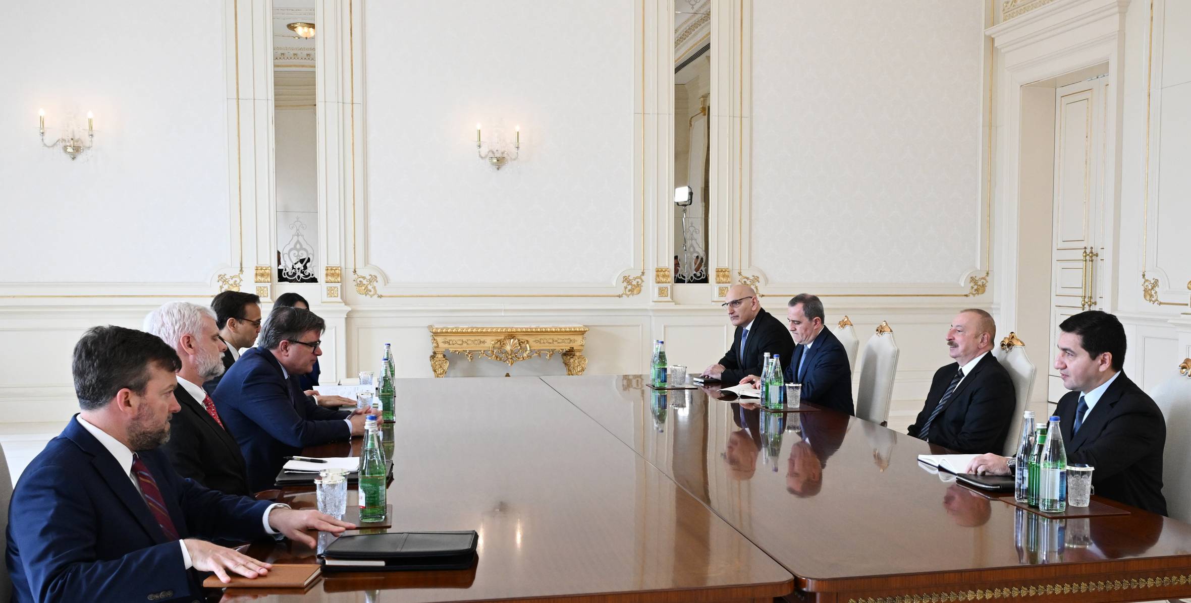 Ilham Aliyev received US Assistant Secretary of State for European and Eurasian Affairs