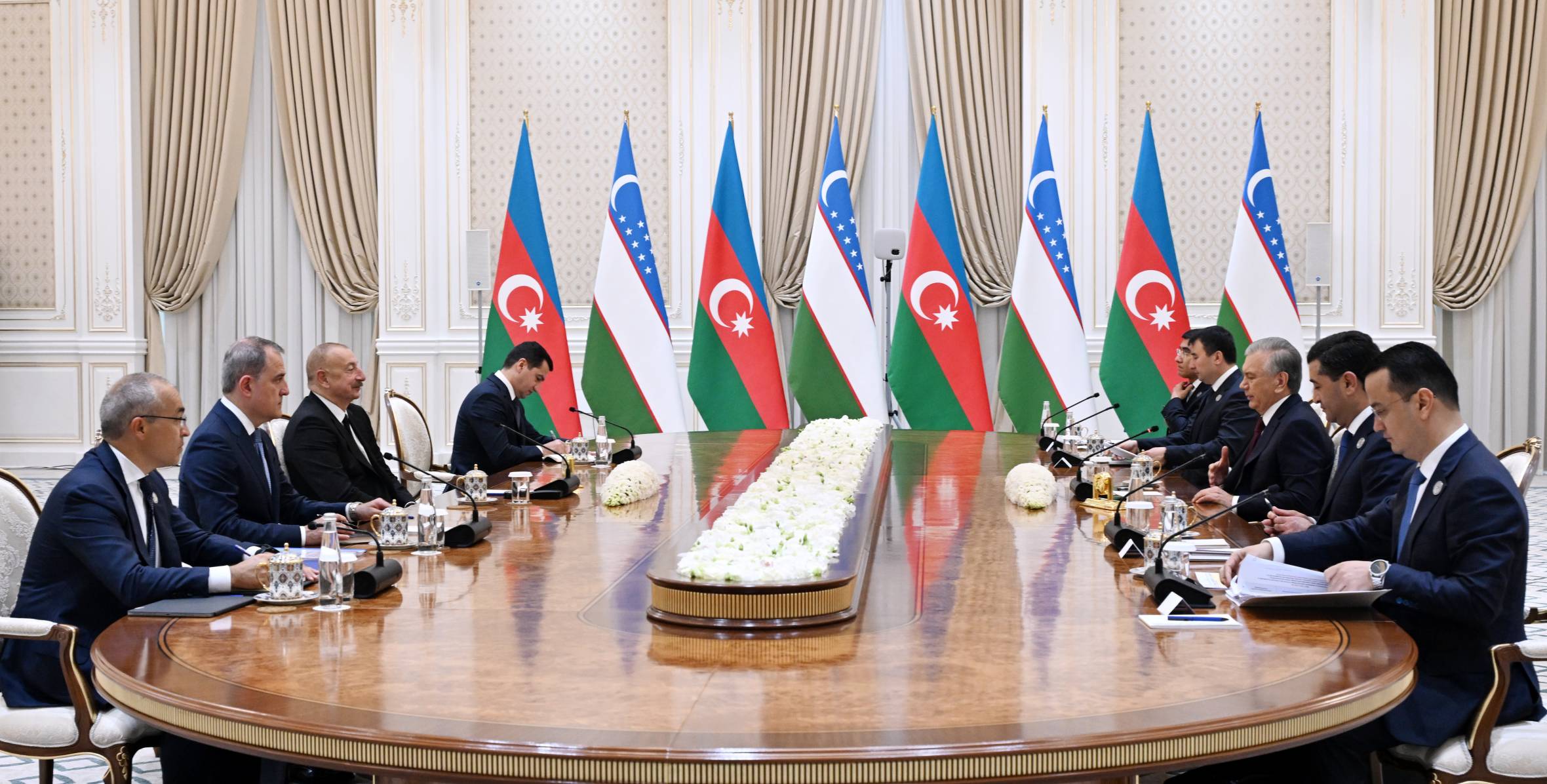 Presidents of Azerbaijan and Uzbekistan held limited-format meeting in Tashkent