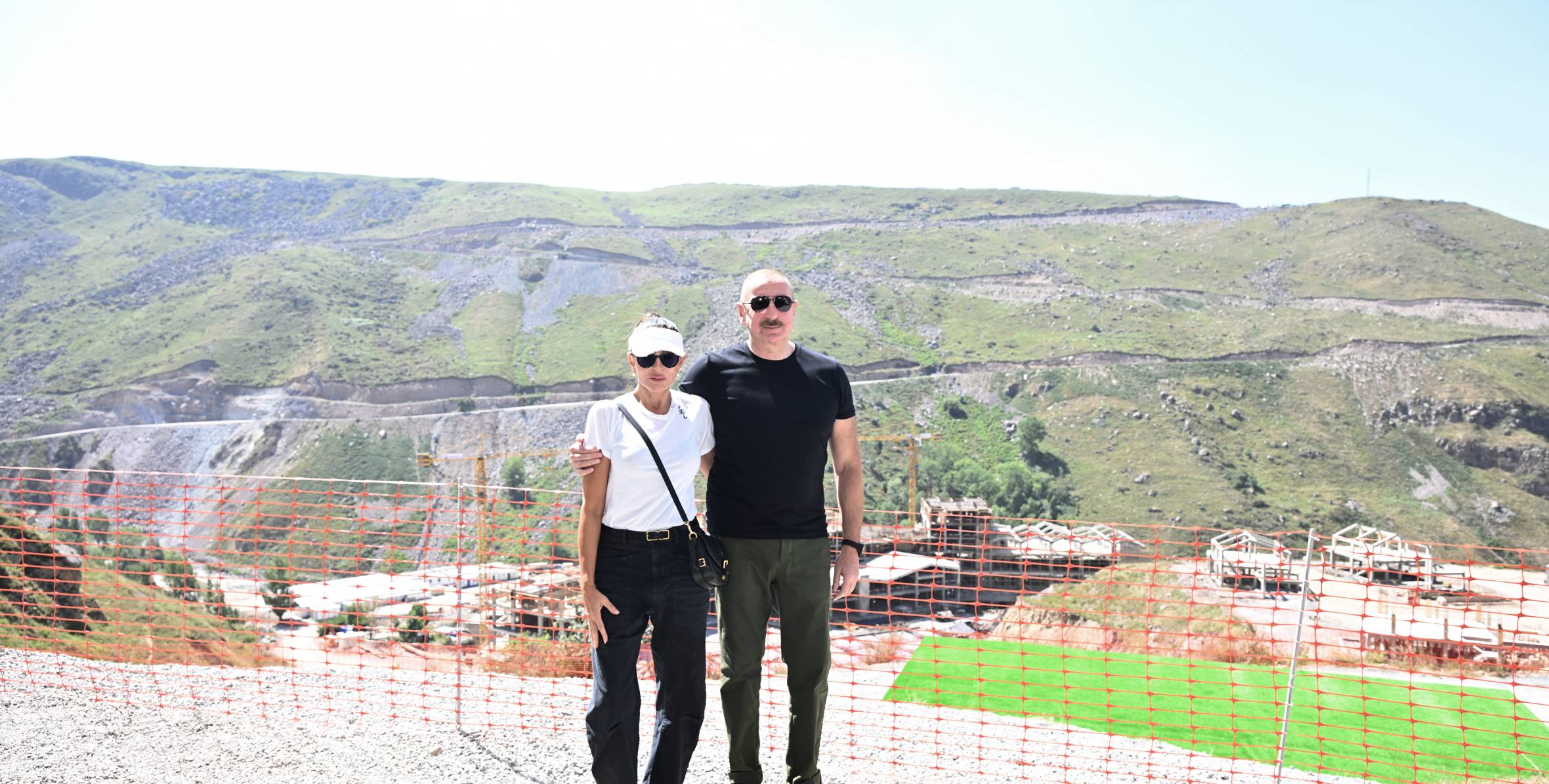 Ilham Aliyev and First Lady Mehriban Aliyeva inspected construction progress at “Istisu” Health and Recreation Complex in Kalbajar district