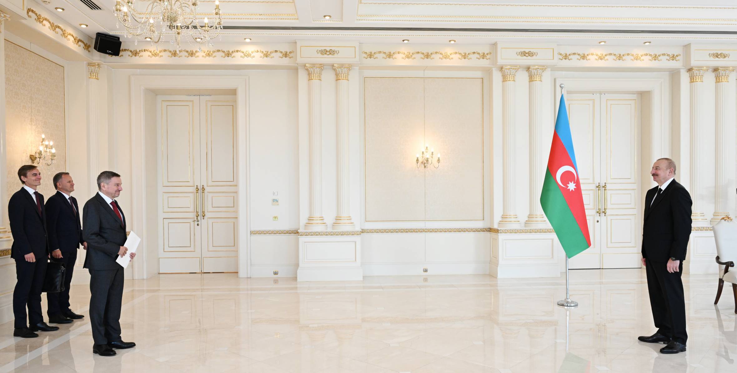 Ilham Aliyev received credentials of incoming ambassador of Denmark to Azerbaijan