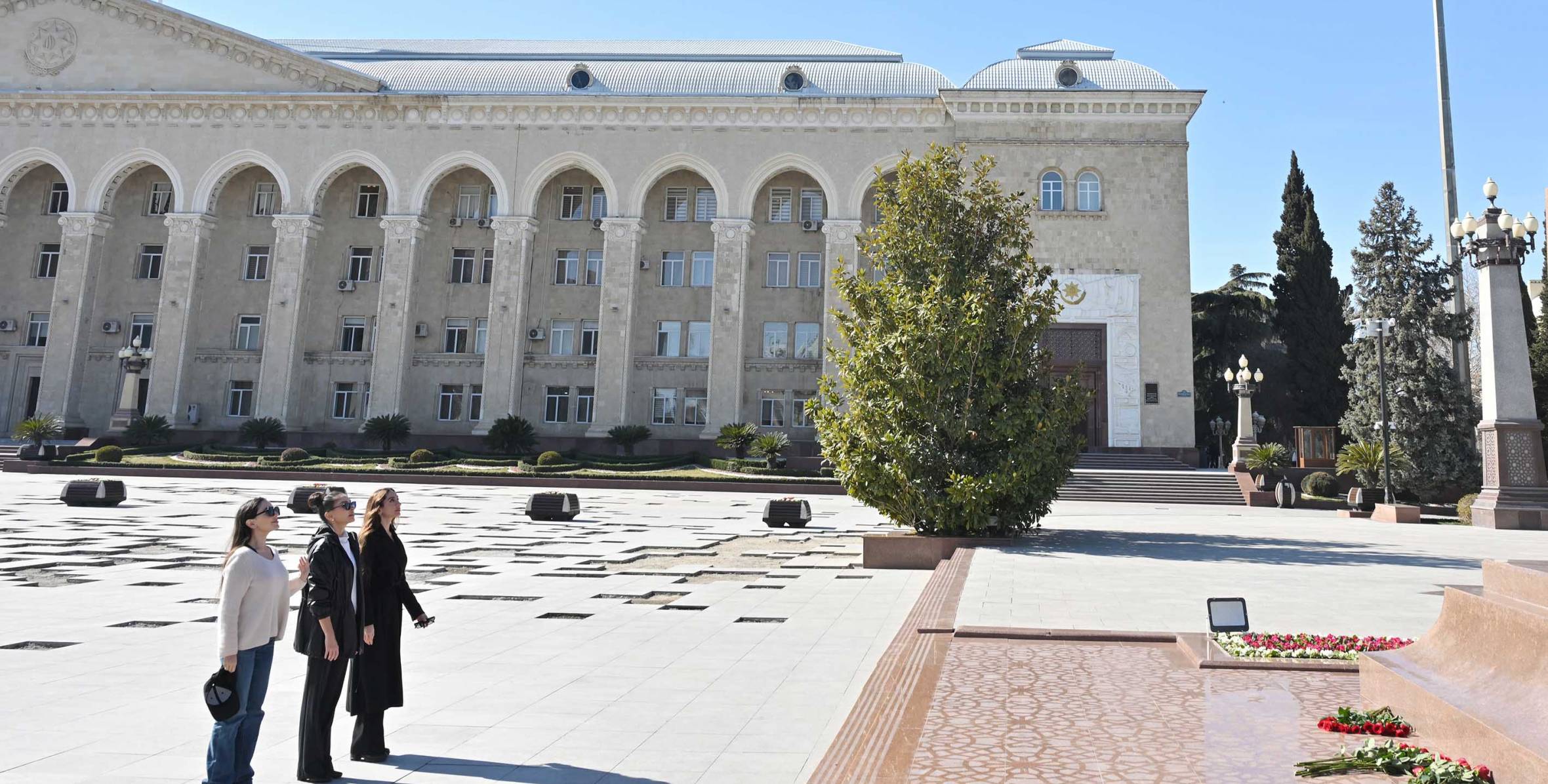 Первый вице-президент Мехрибан Алиева совершила поездку в город Гянджа