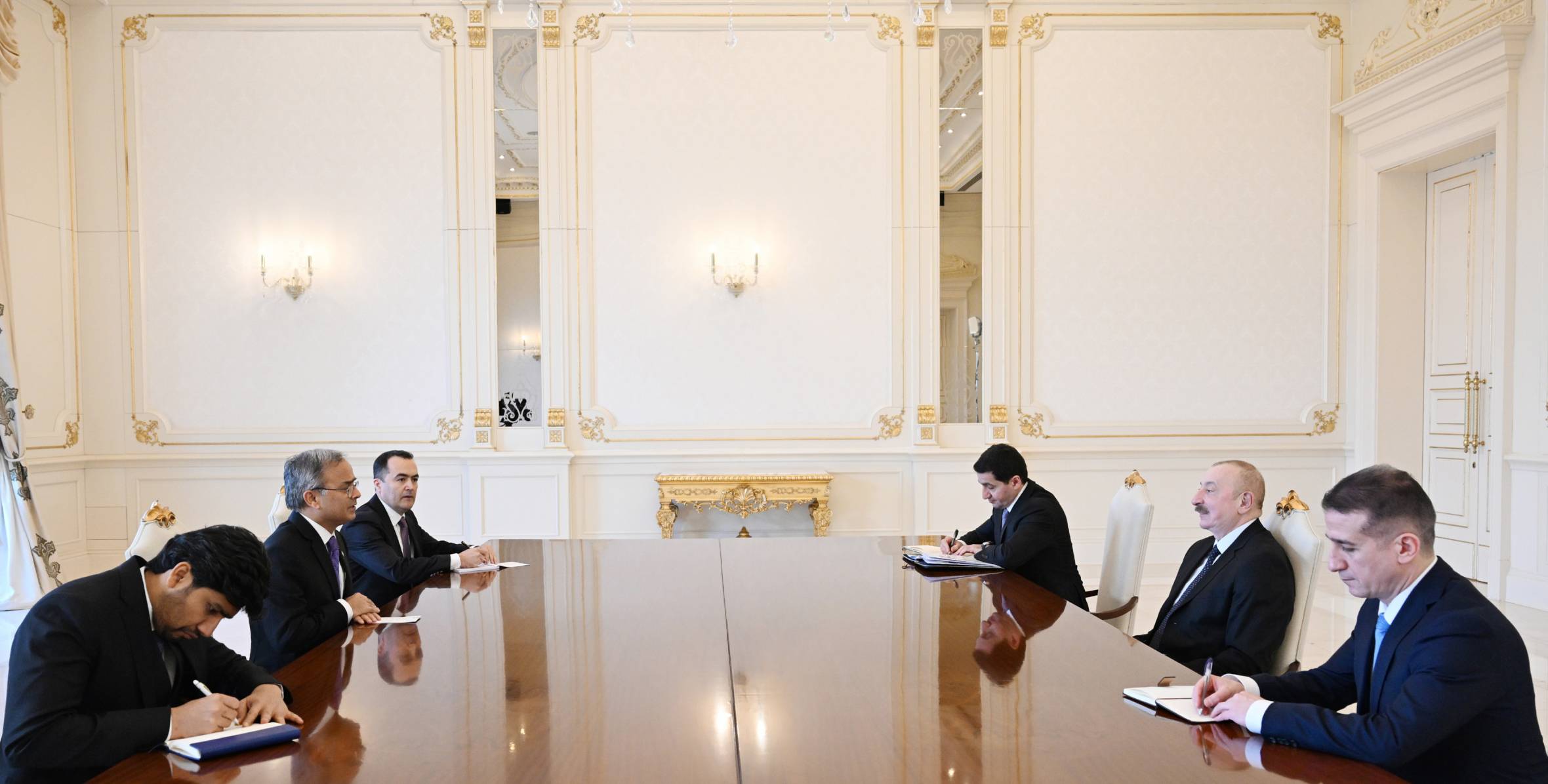 Ilham Aliyev received Secretary General of Economic Cooperation Organization