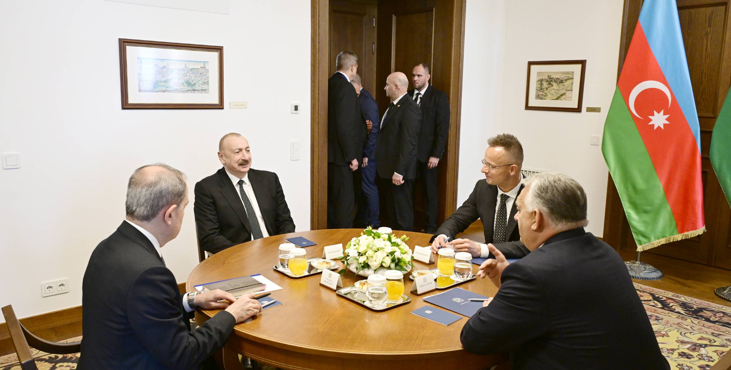 Ilham Aliyev held limited format meeting with Prime Minister of Hungary in Budapest