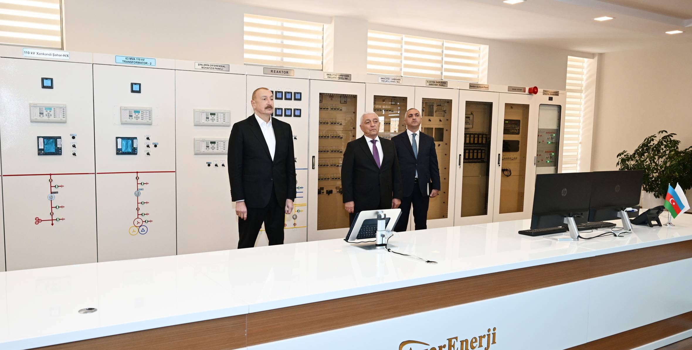 Ильхам Алиев принял участие в открытии 110/35/10-киловольтной электрической подстанции «Ханкенди-1» ОАО «АзерЭнержи» в городе Ханкенди