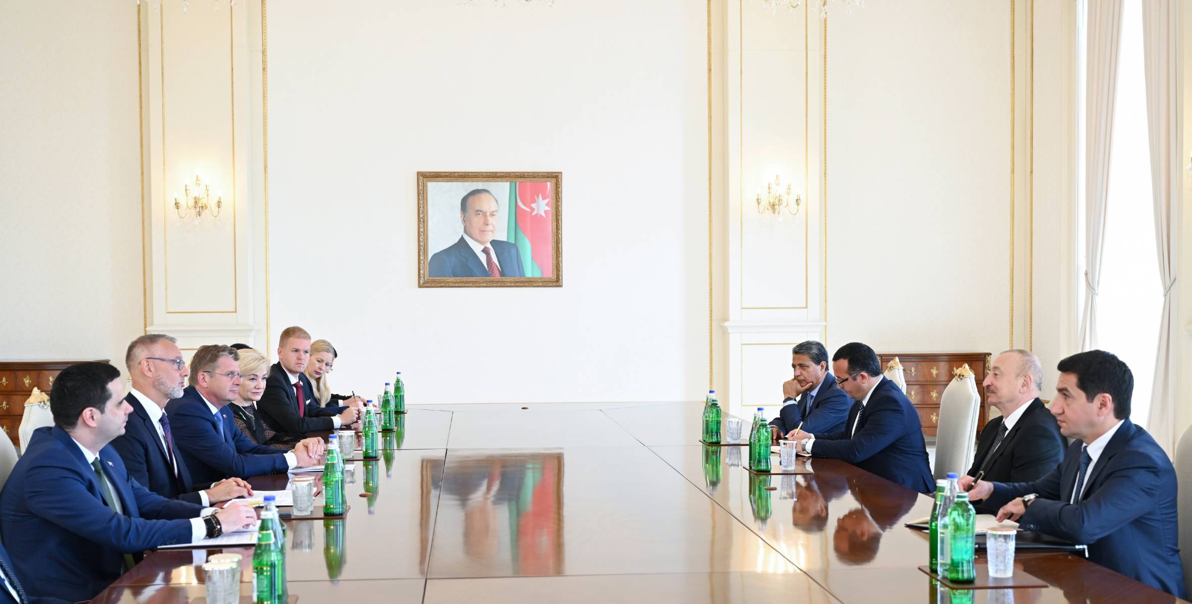 Ильхам Алиев принял делегацию во главе с председателем Национального совета Словакии