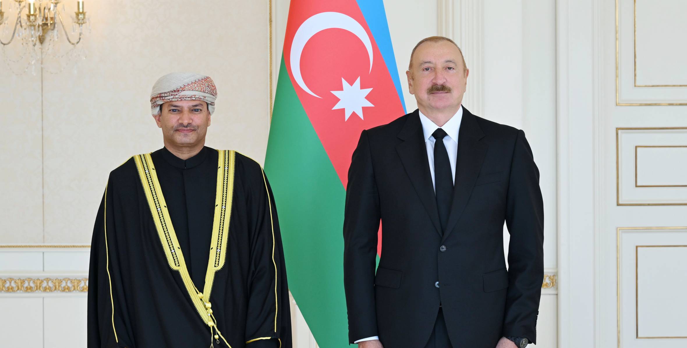 İlham Əliyev Omanın Azərbaycanda yeni təyin olunmuş səfirinin etimadnaməsini qəbul edib