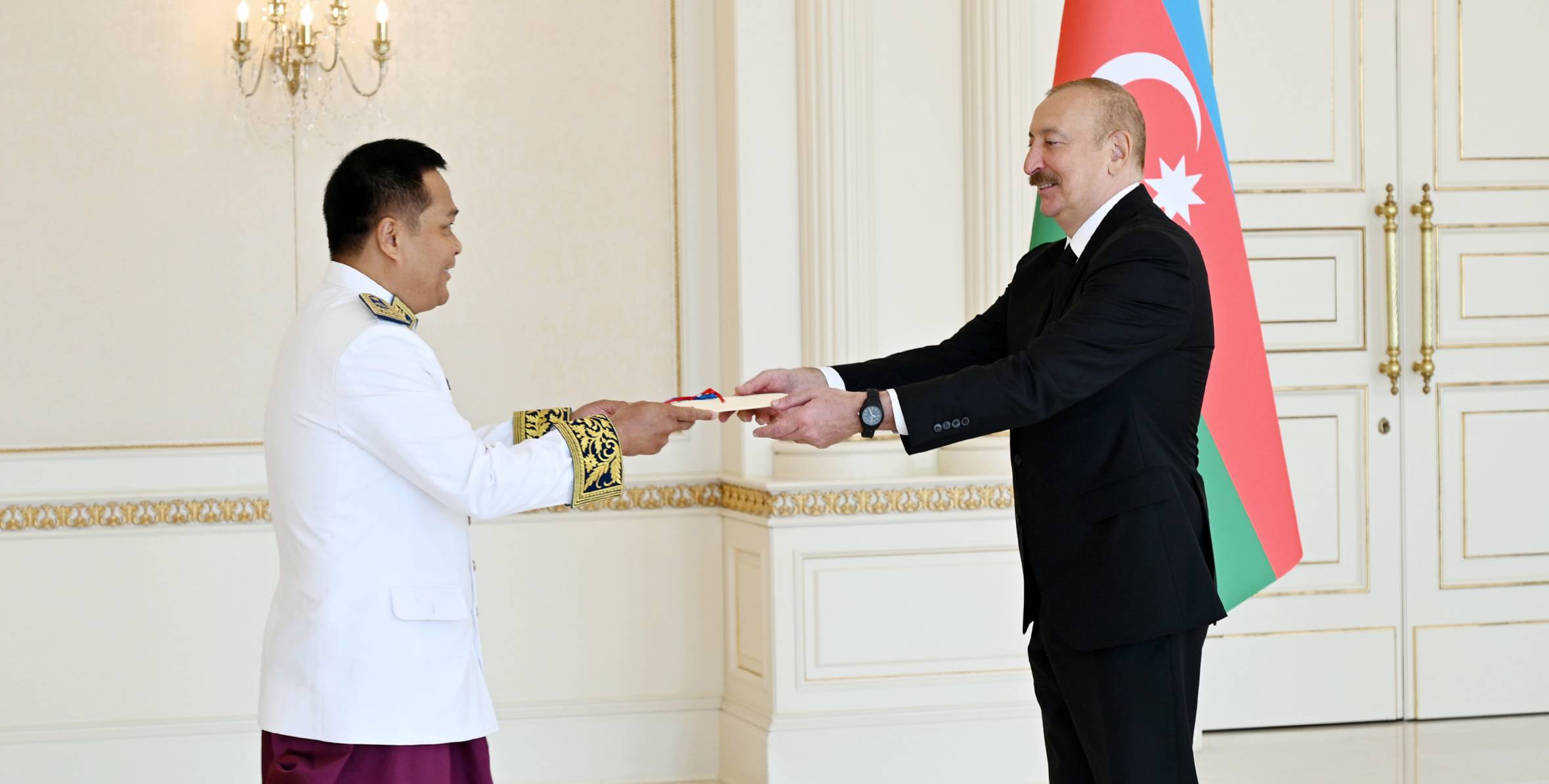 İlham Əliyev Kambocanın Azərbaycanda yeni təyin olunmuş səfirinin etimadnaməsini qəbul edib